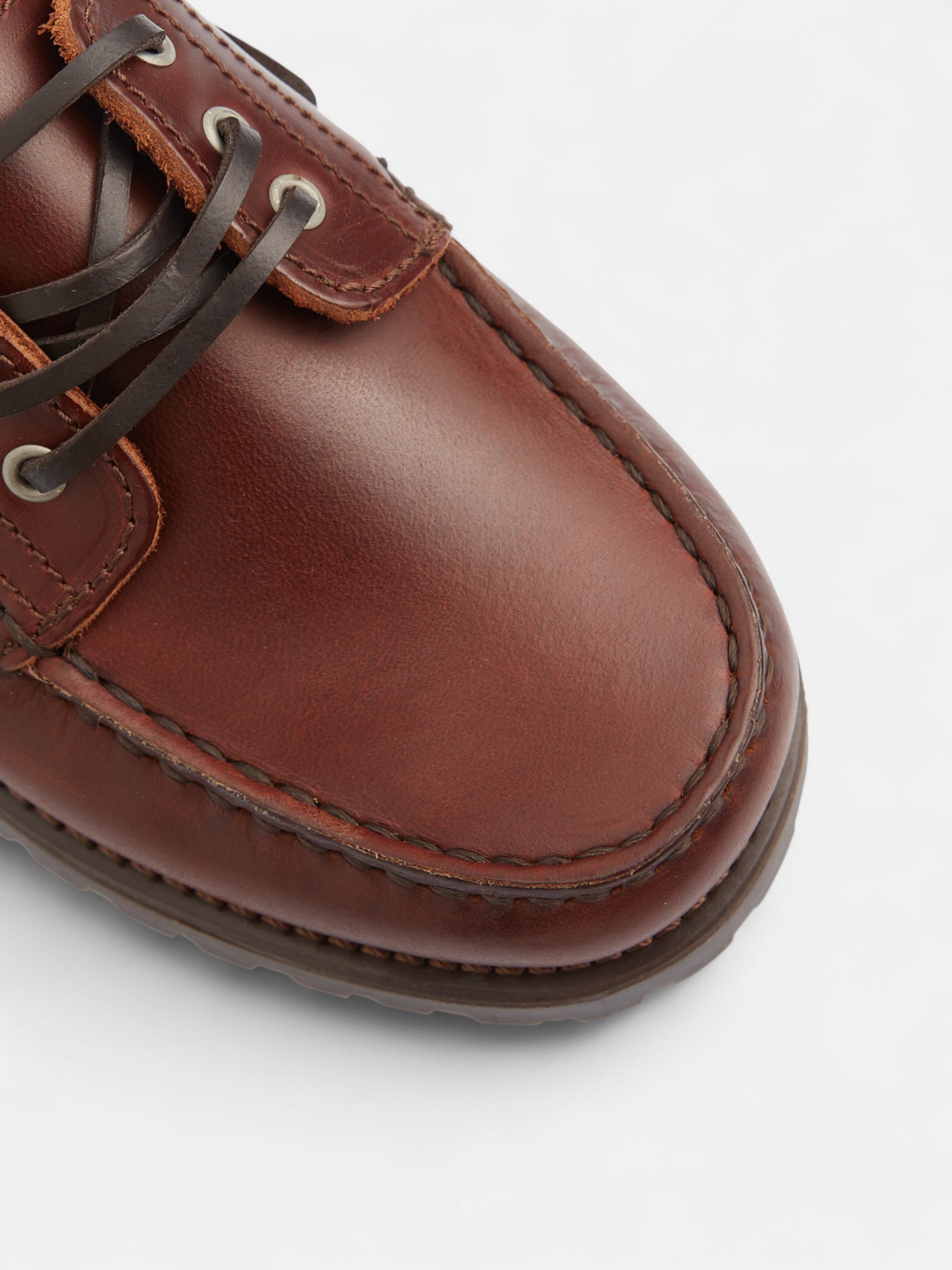 Brown leather nautical sport shoe for kids