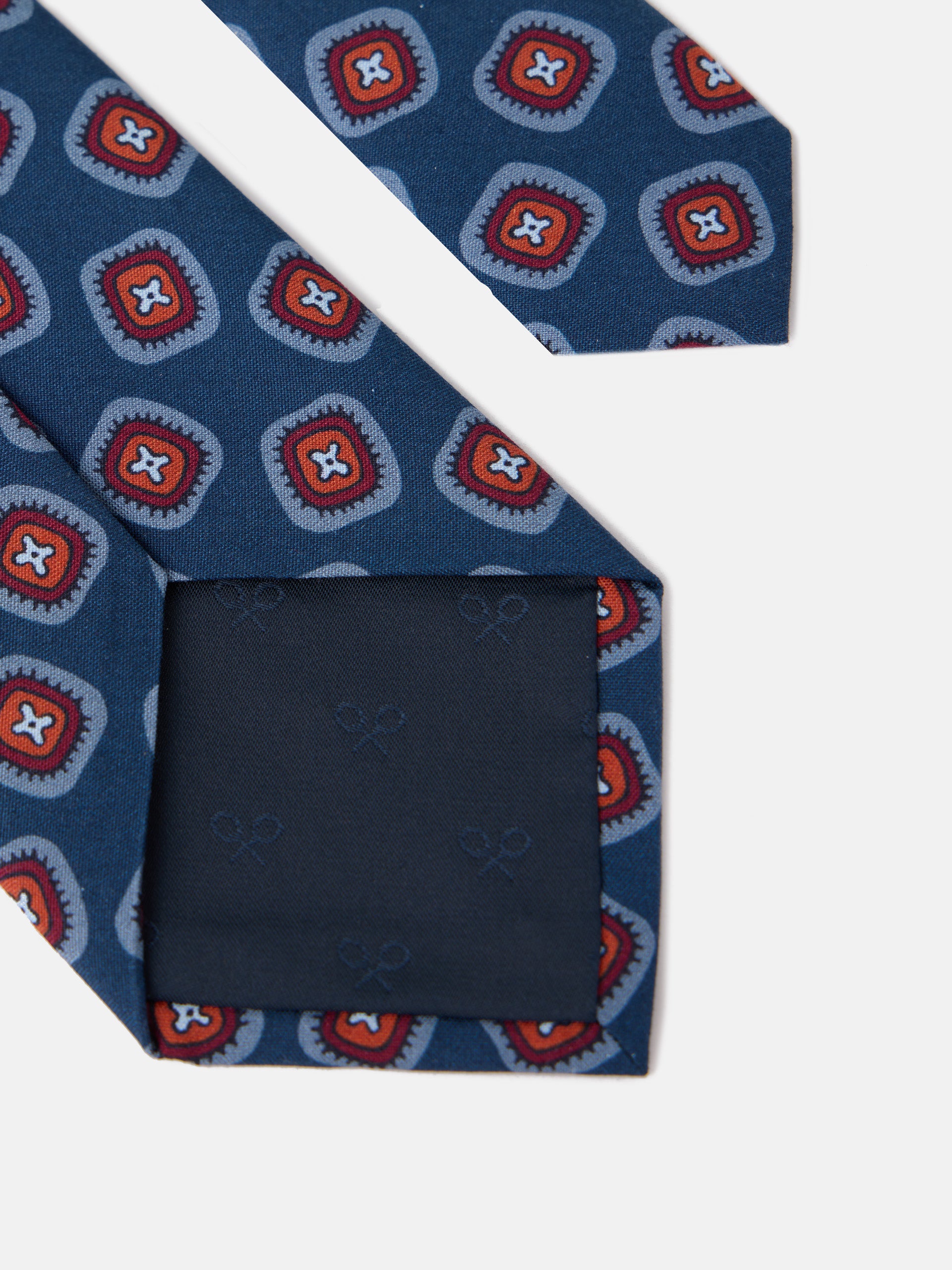 Cravate en soie motif bleu