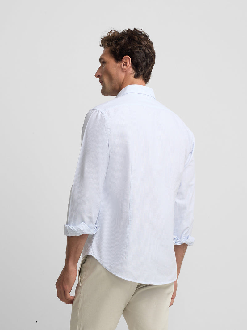 Oxford sport shirt with sky blue stripe cutaway