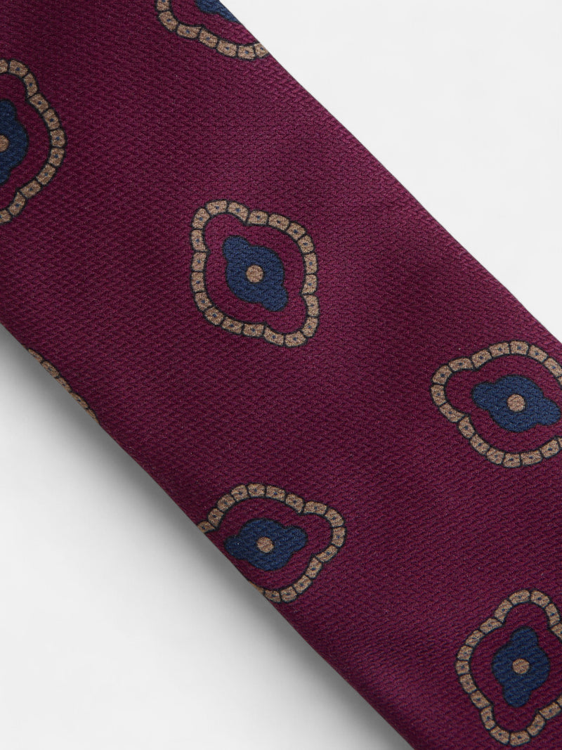 Corbata motivo irregular geometrico burdeos