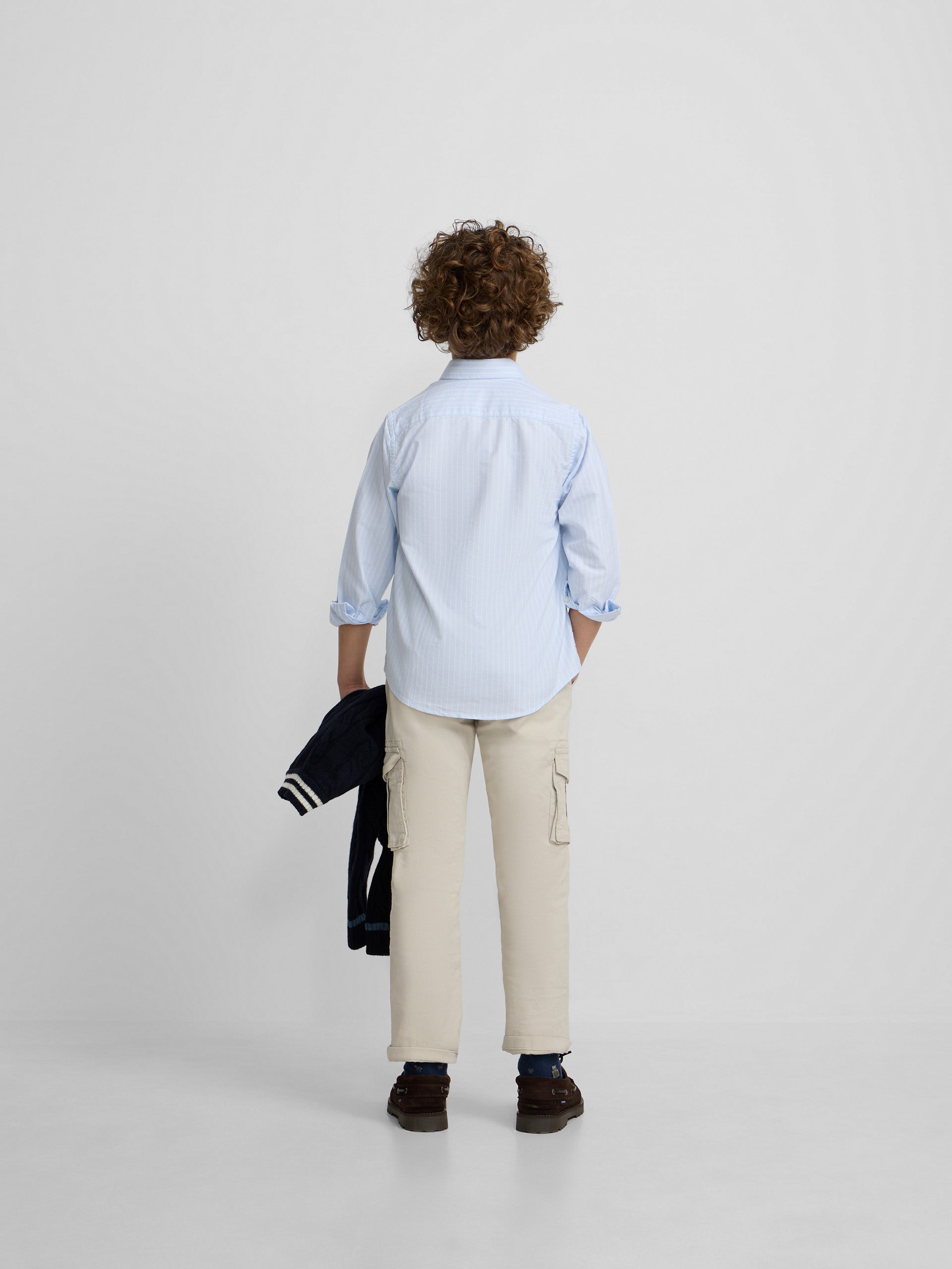 Camisa sport oxford kids celeste raya fina blanca