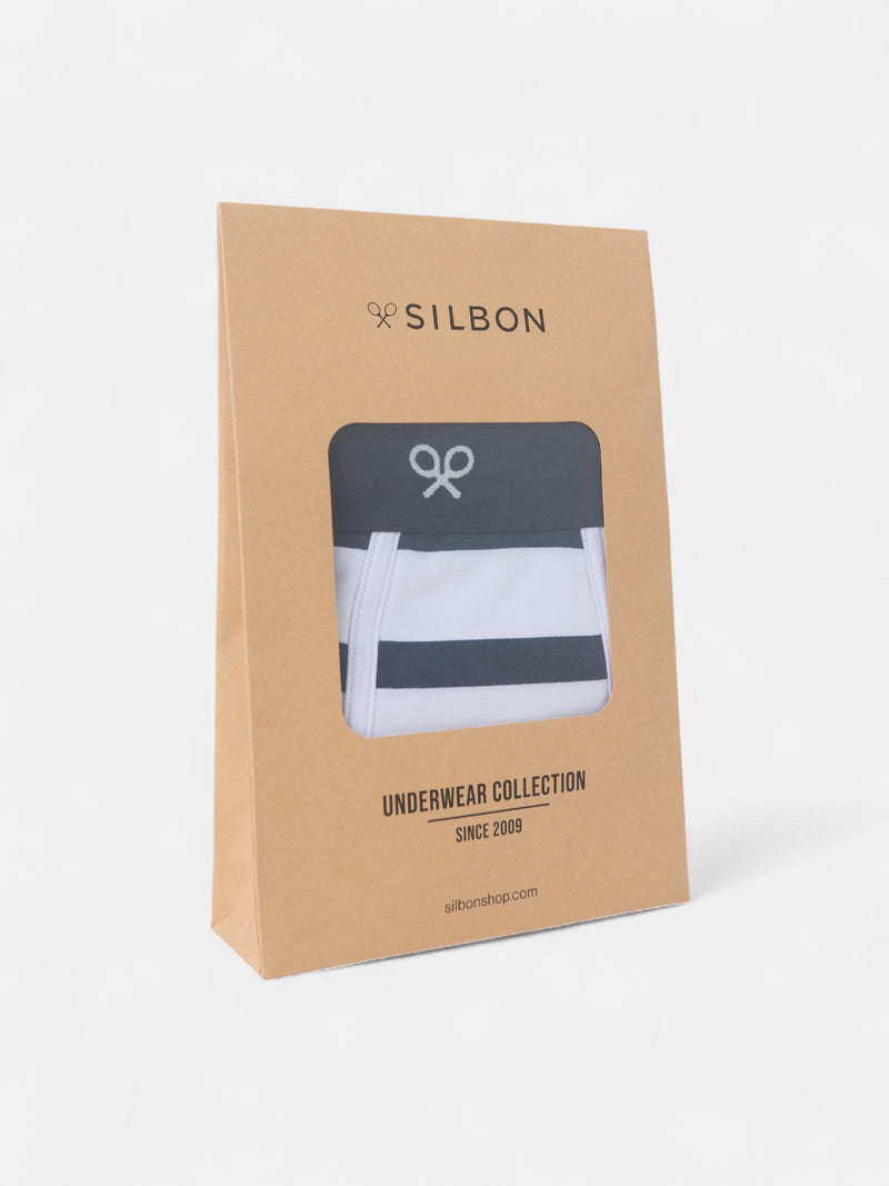 Boxers às riscas brancos