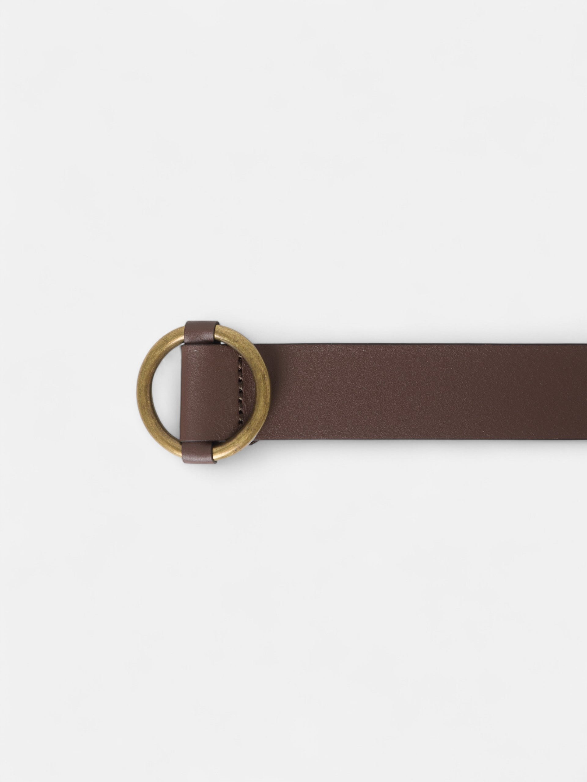 Ceinture en cuir boucle ronde marron foncé