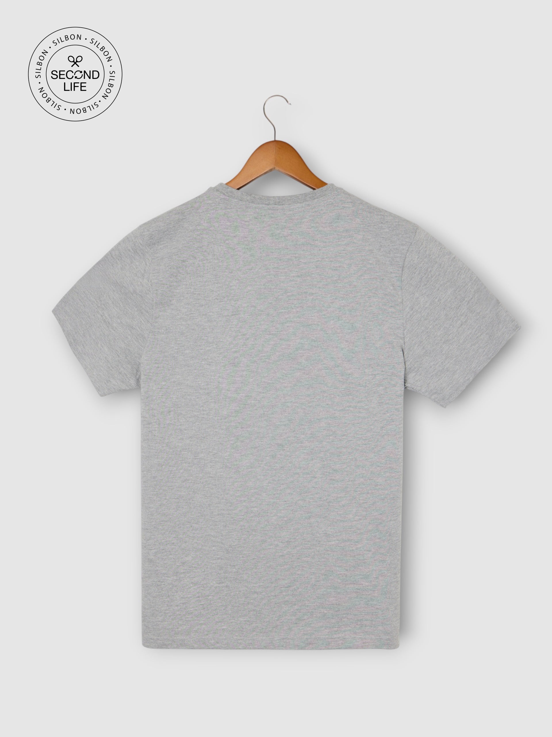 T-shirt second life