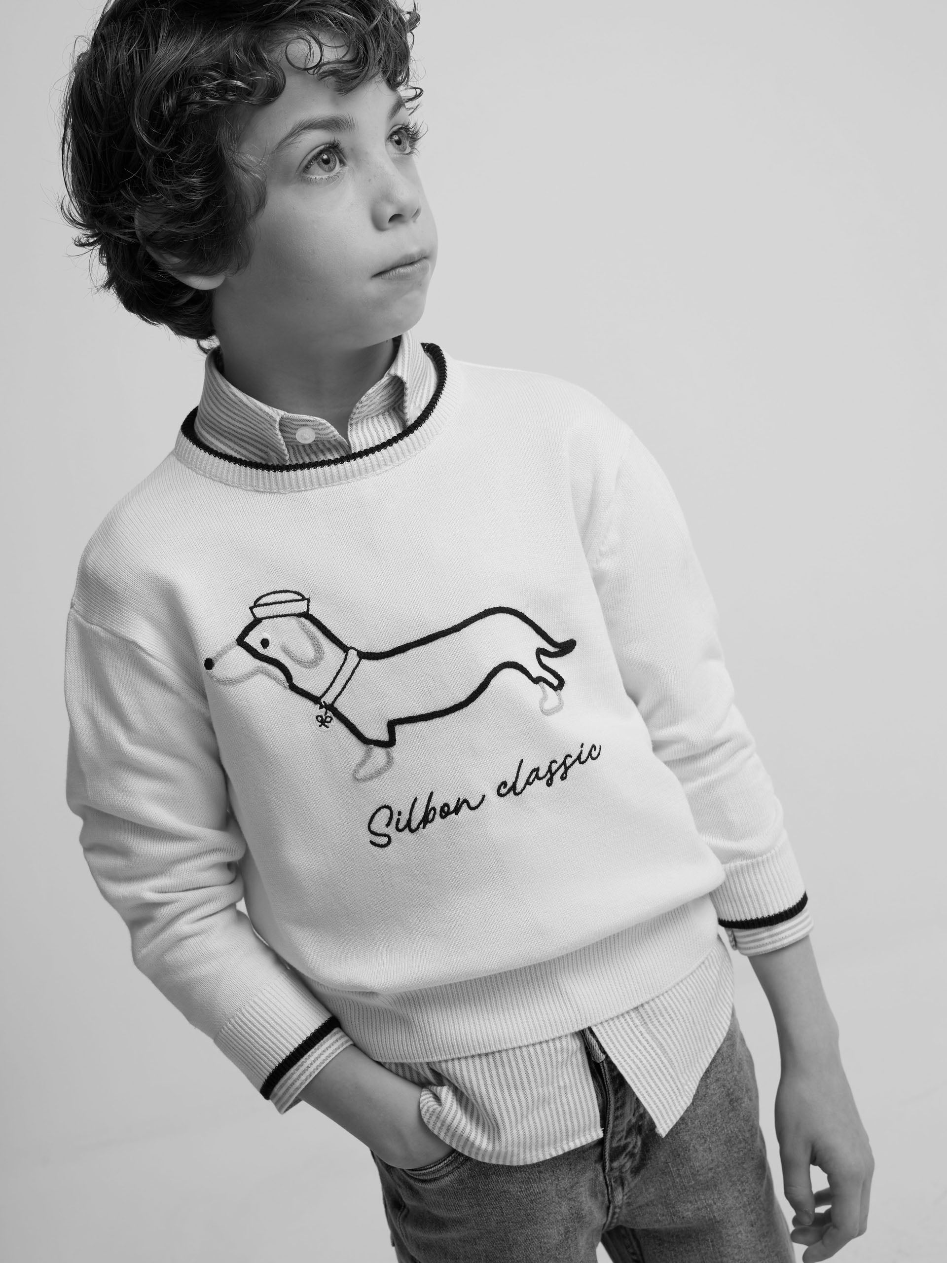 Pull enfant chien crème