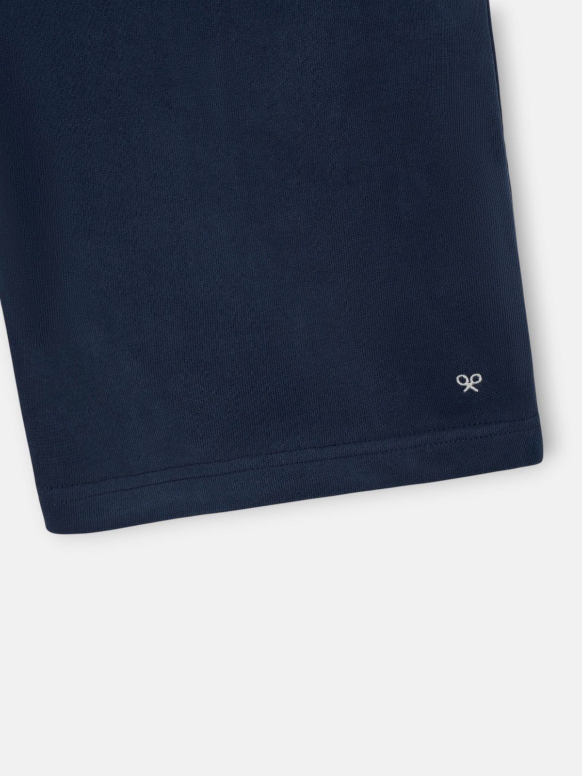 Bermuda deportiva azul marino