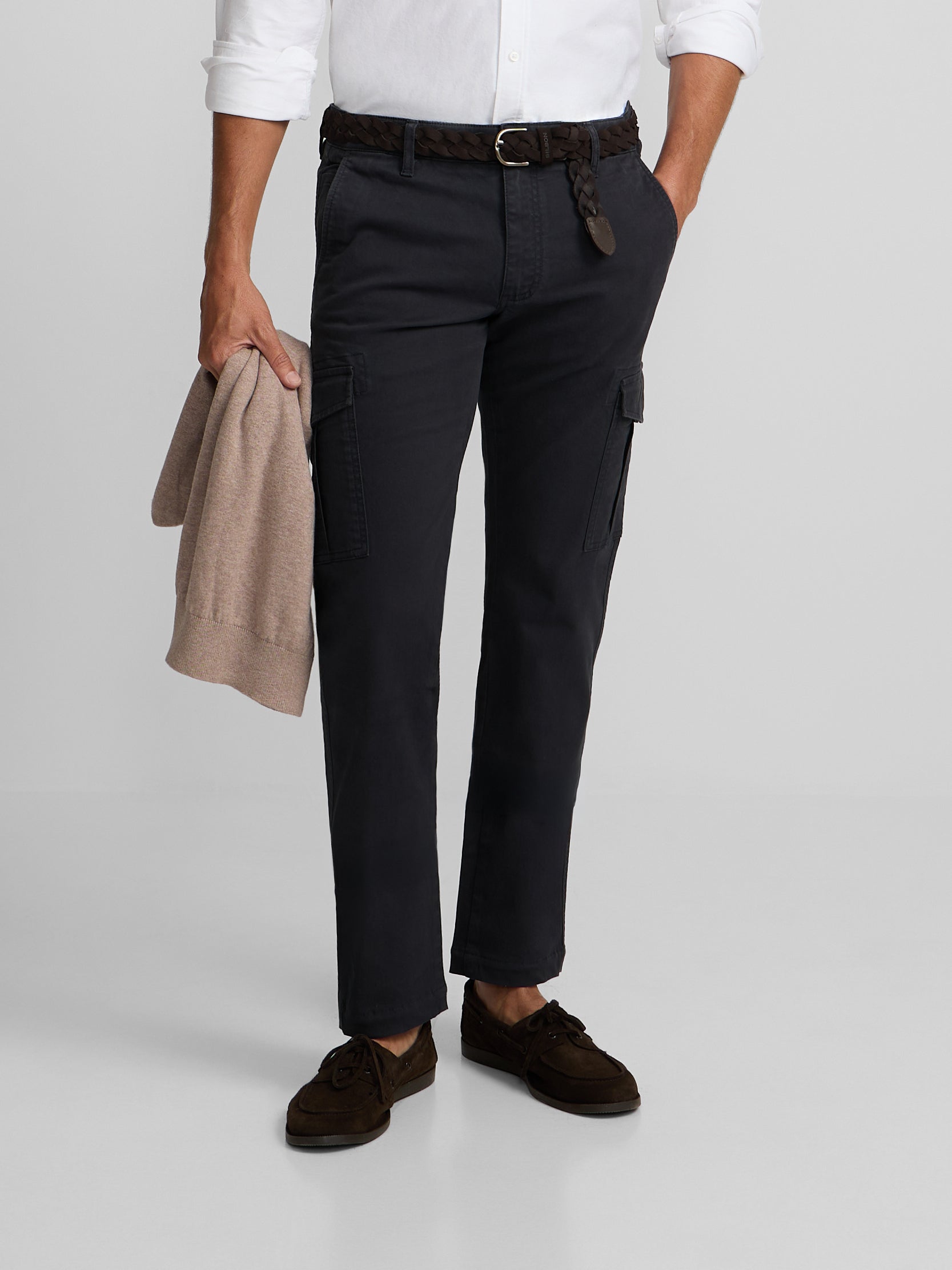 Pantalon sport cargo azul marino
