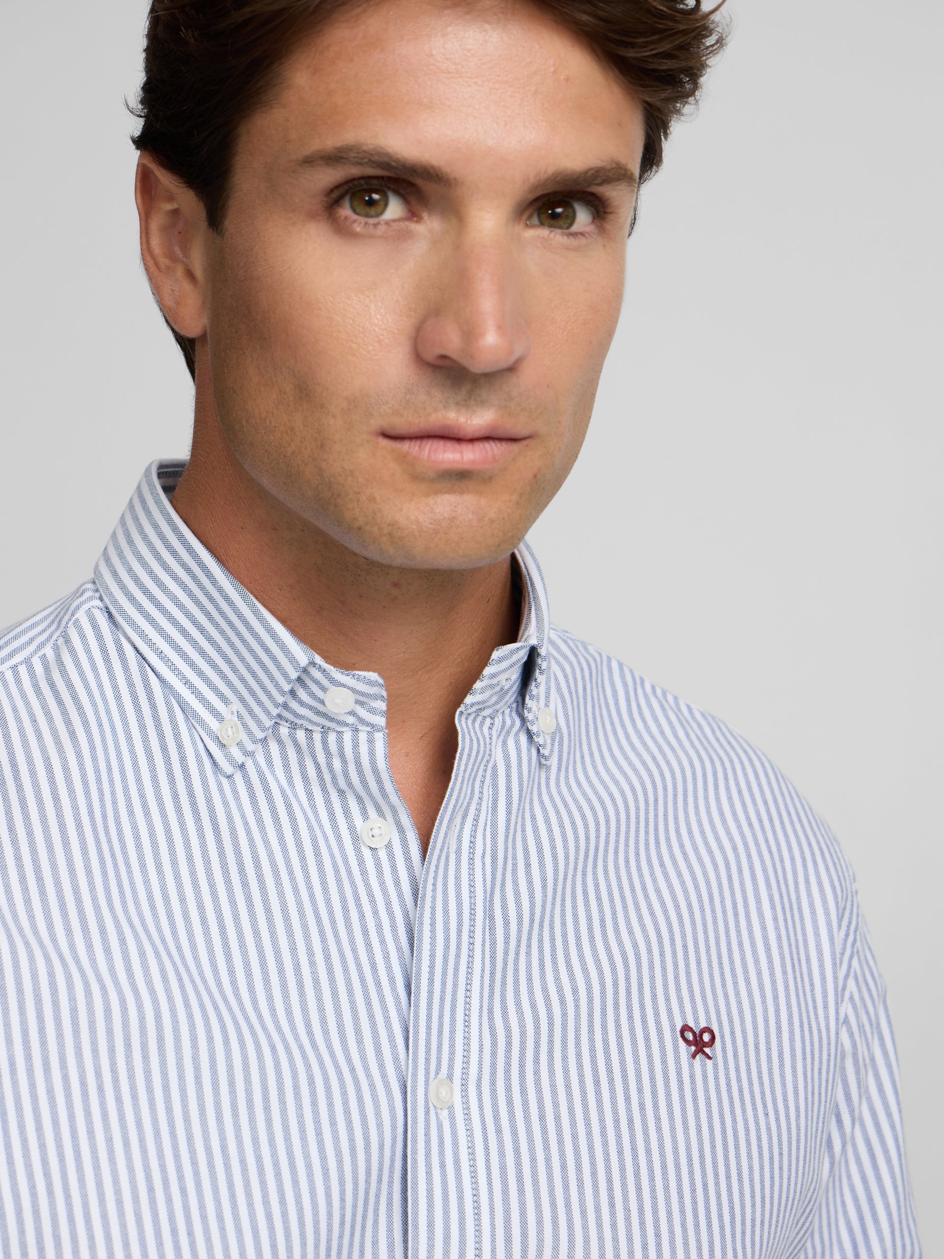 Camisa sport oxford risca média azul-marinho