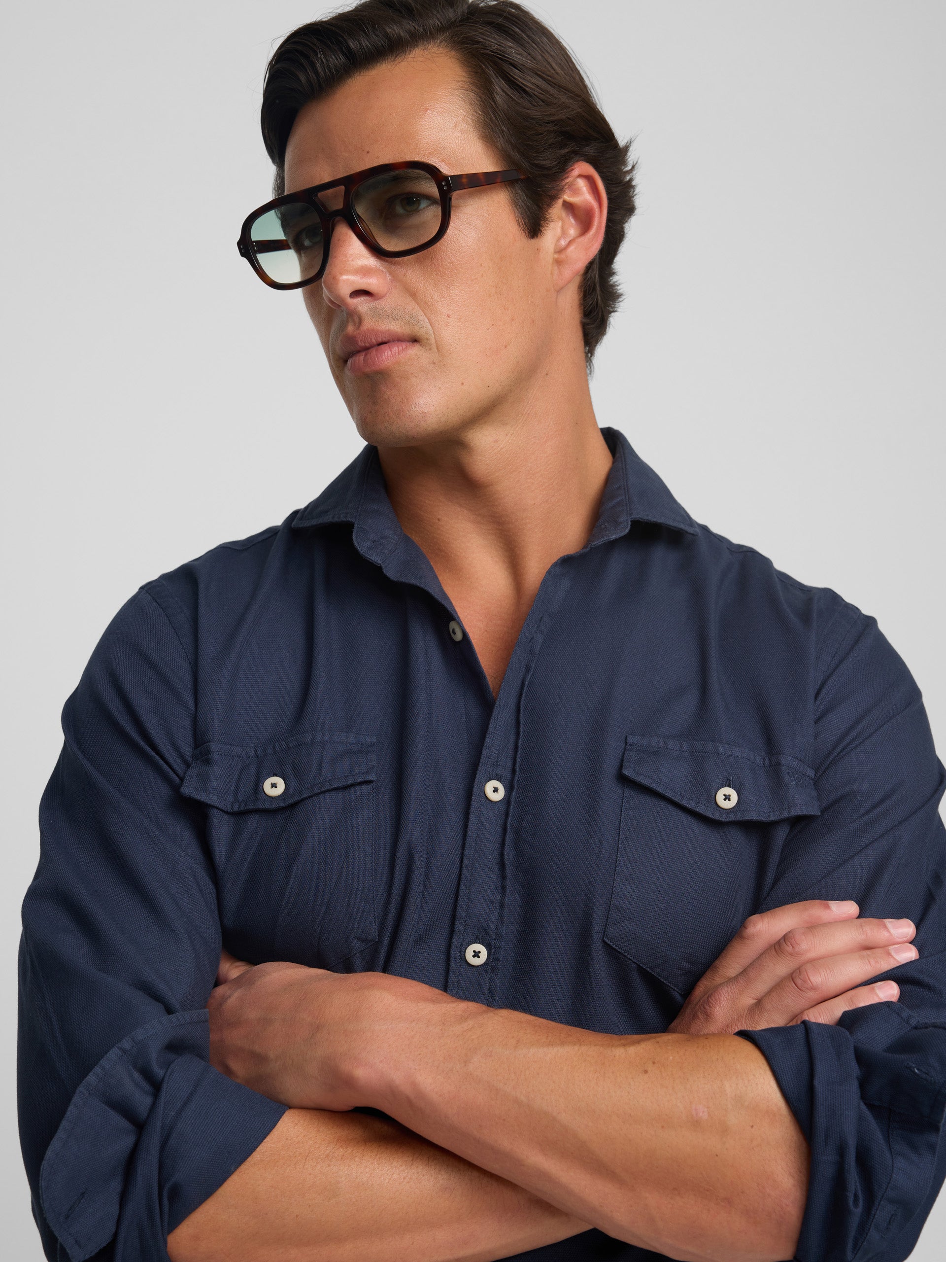 Navy blue cruise sport shirt with pockets