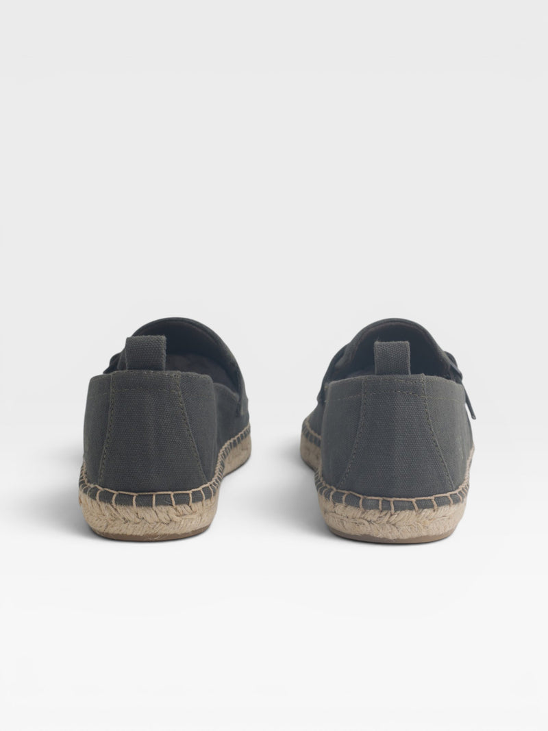 Green buckle espadrille