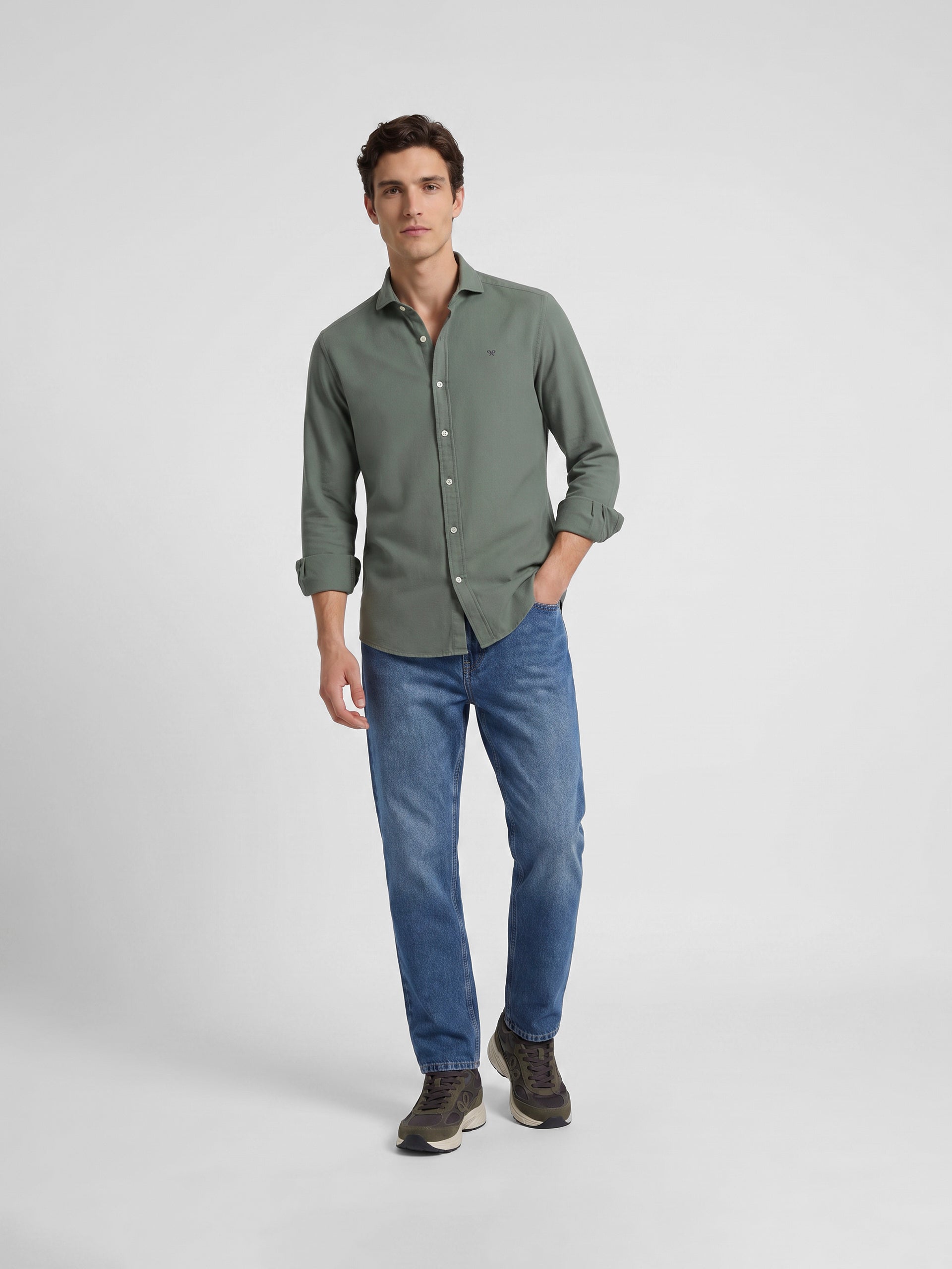 Green structured sport shirt