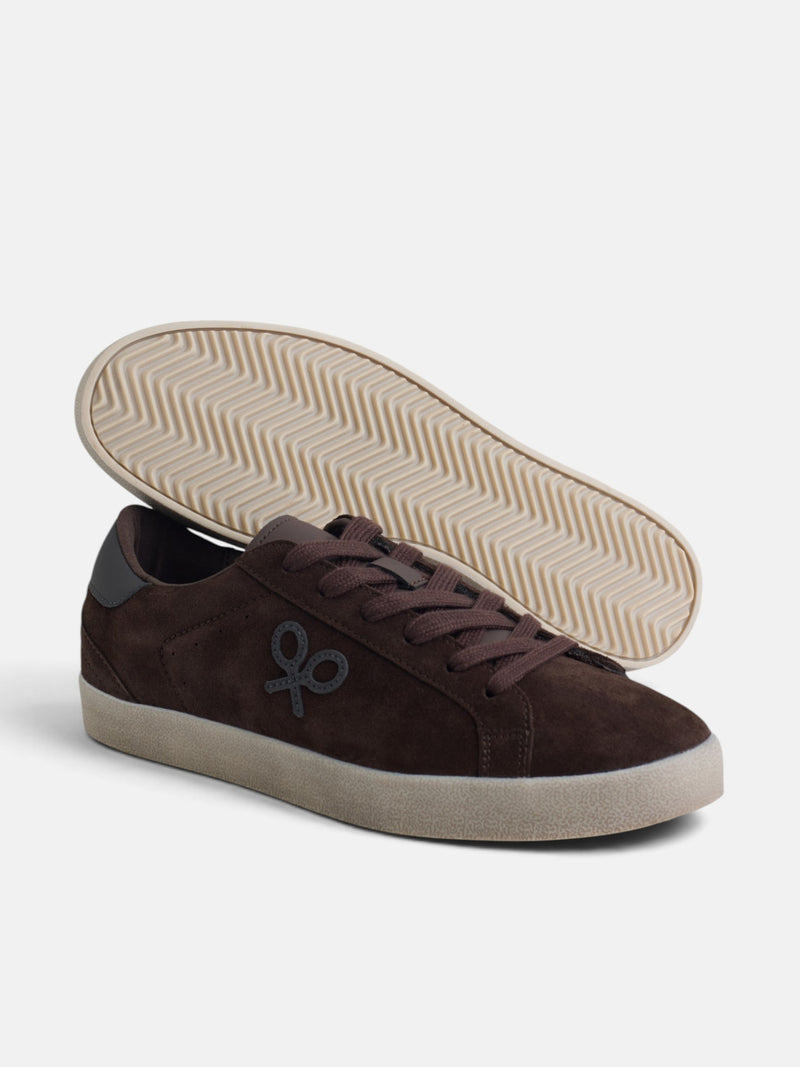 Zapatilla serraje desgastada marron