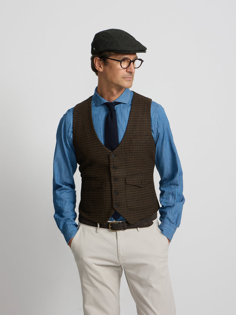 Brown houndstooth pocket vest