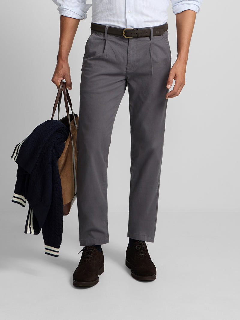 Dark grey pleated chino sport trousers