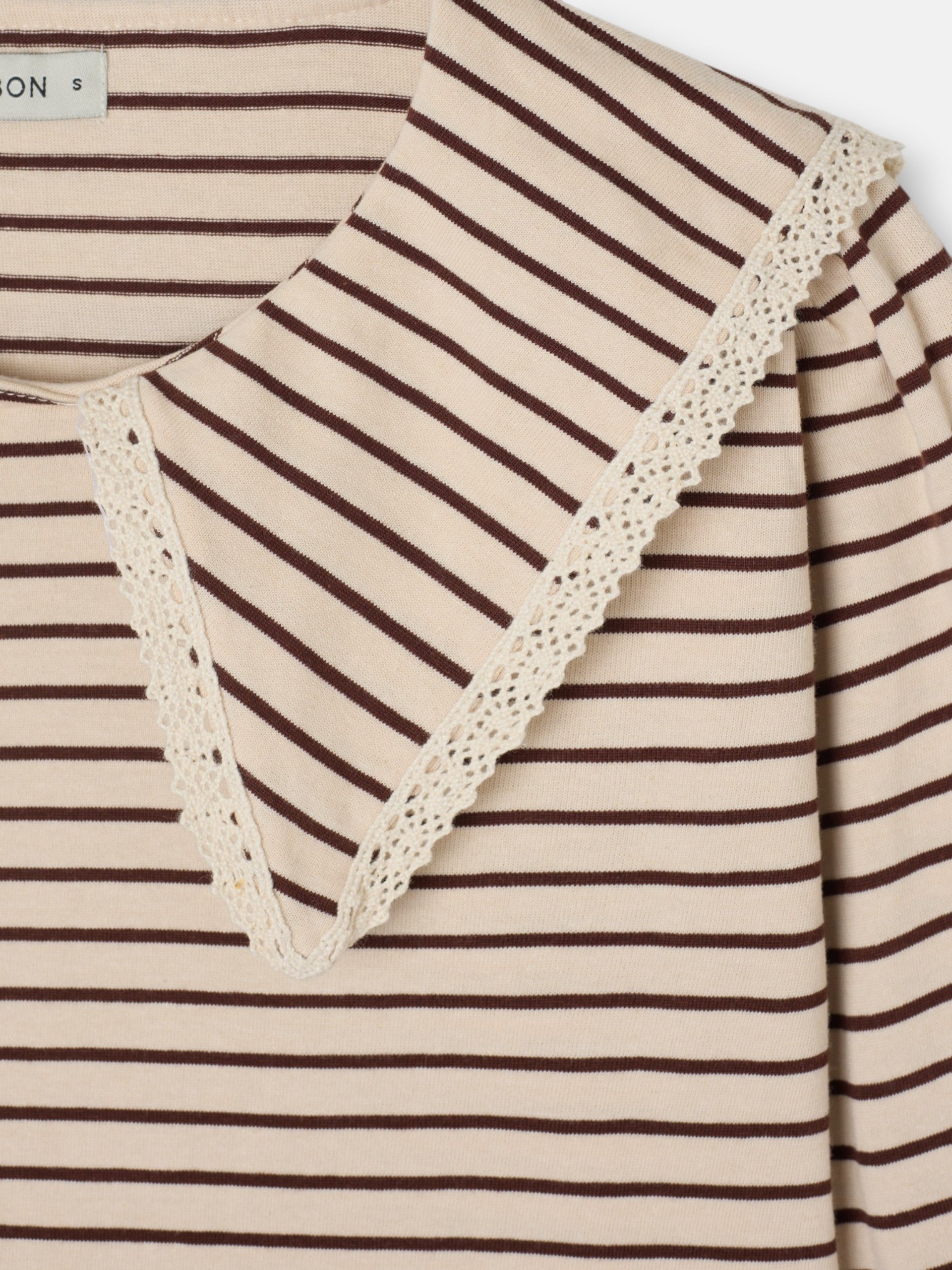 Camisola de manga comprida com gola bobo às riscas camel