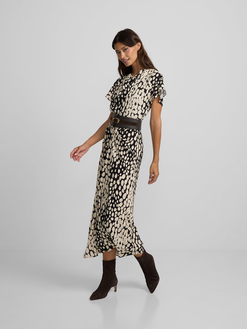 Robe midi drapée à pois blanc et noir