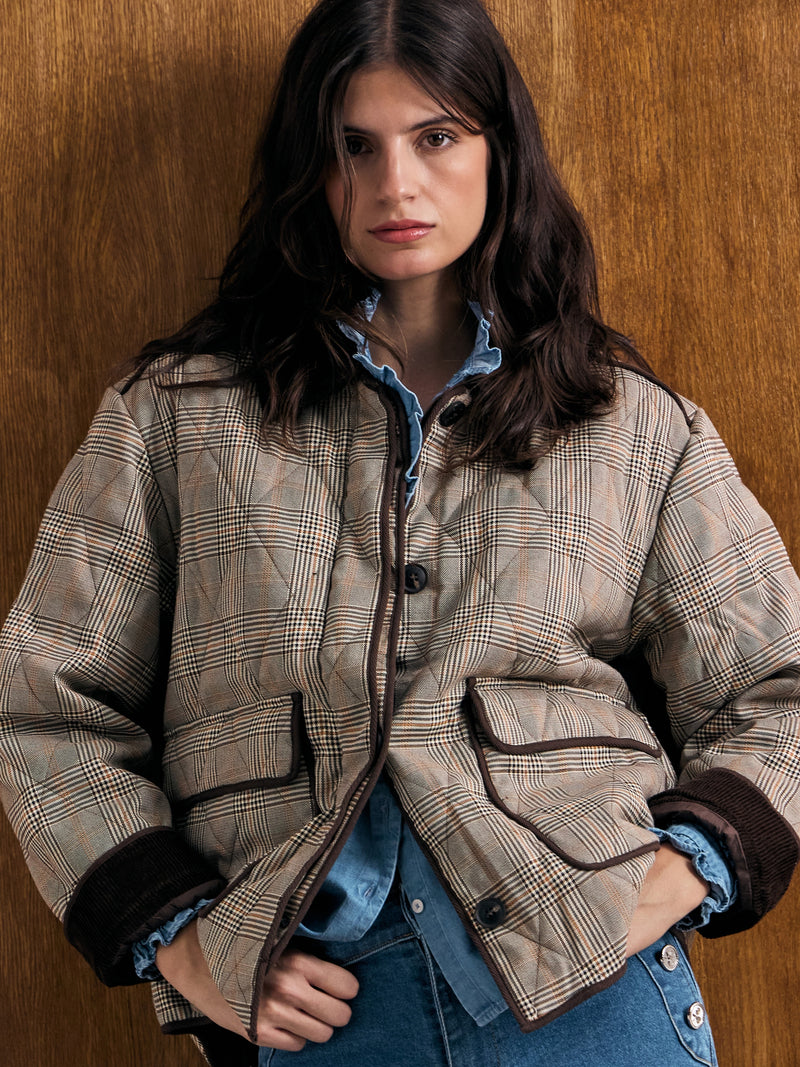 Short padded parka with brown checks