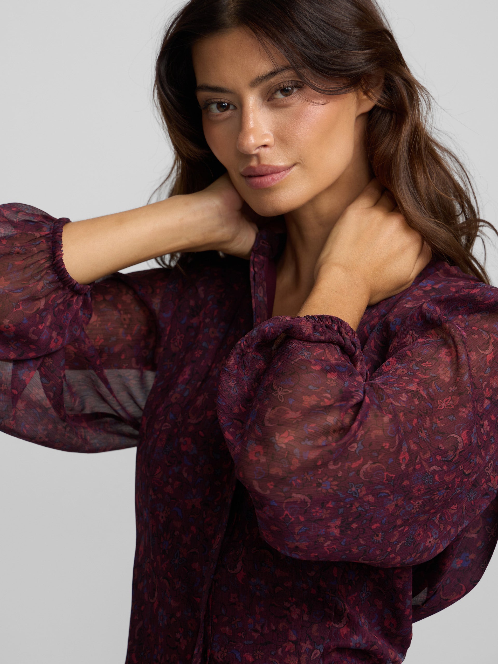 Blusa estampado flores granate
