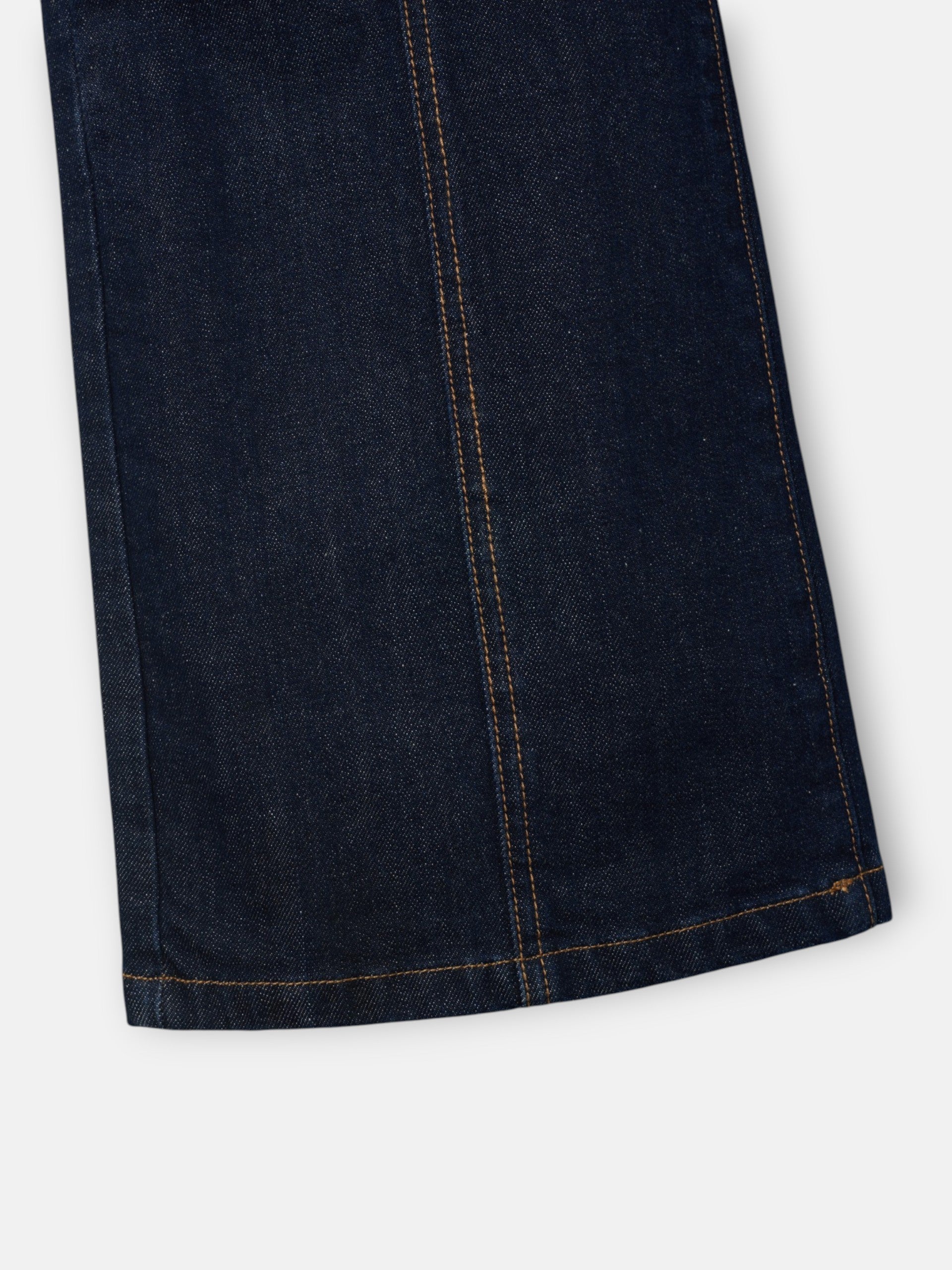 Pantalon en denim droit avec détails de boucles en denim