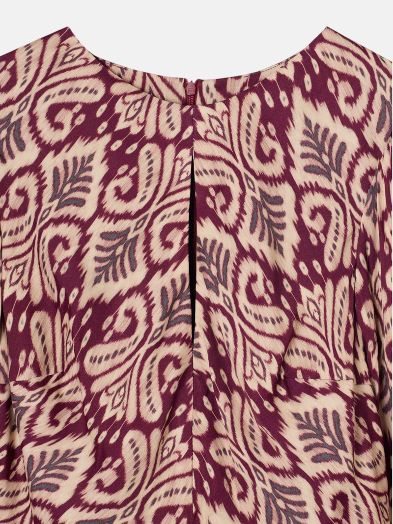 Vestido comprido drapeado estampado ikat grená