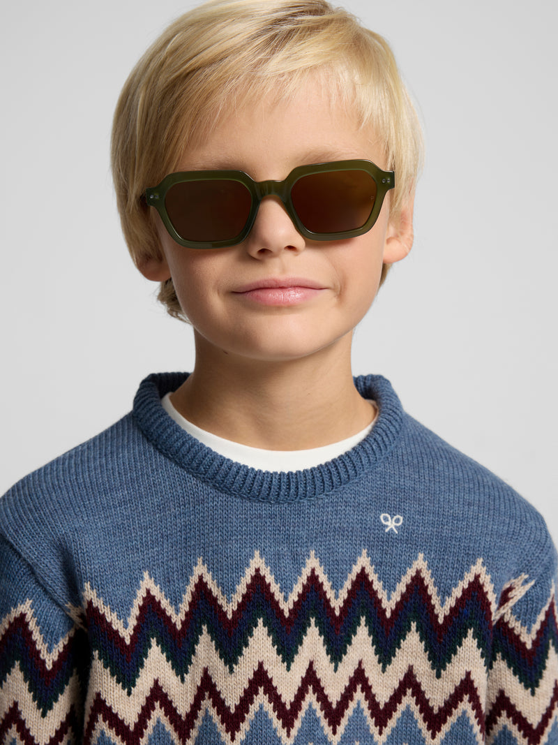Kids sweater with cream motifs