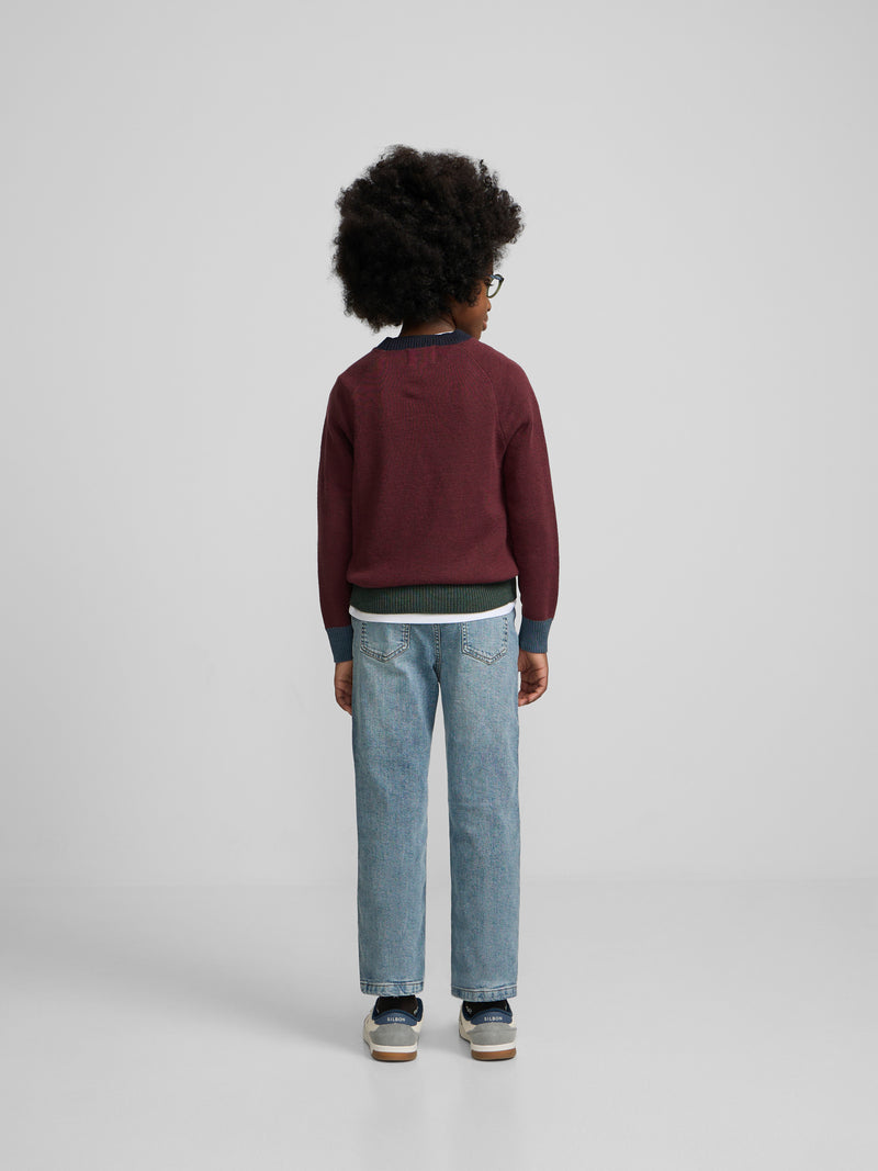 Jersey kids detalles colores burdeos