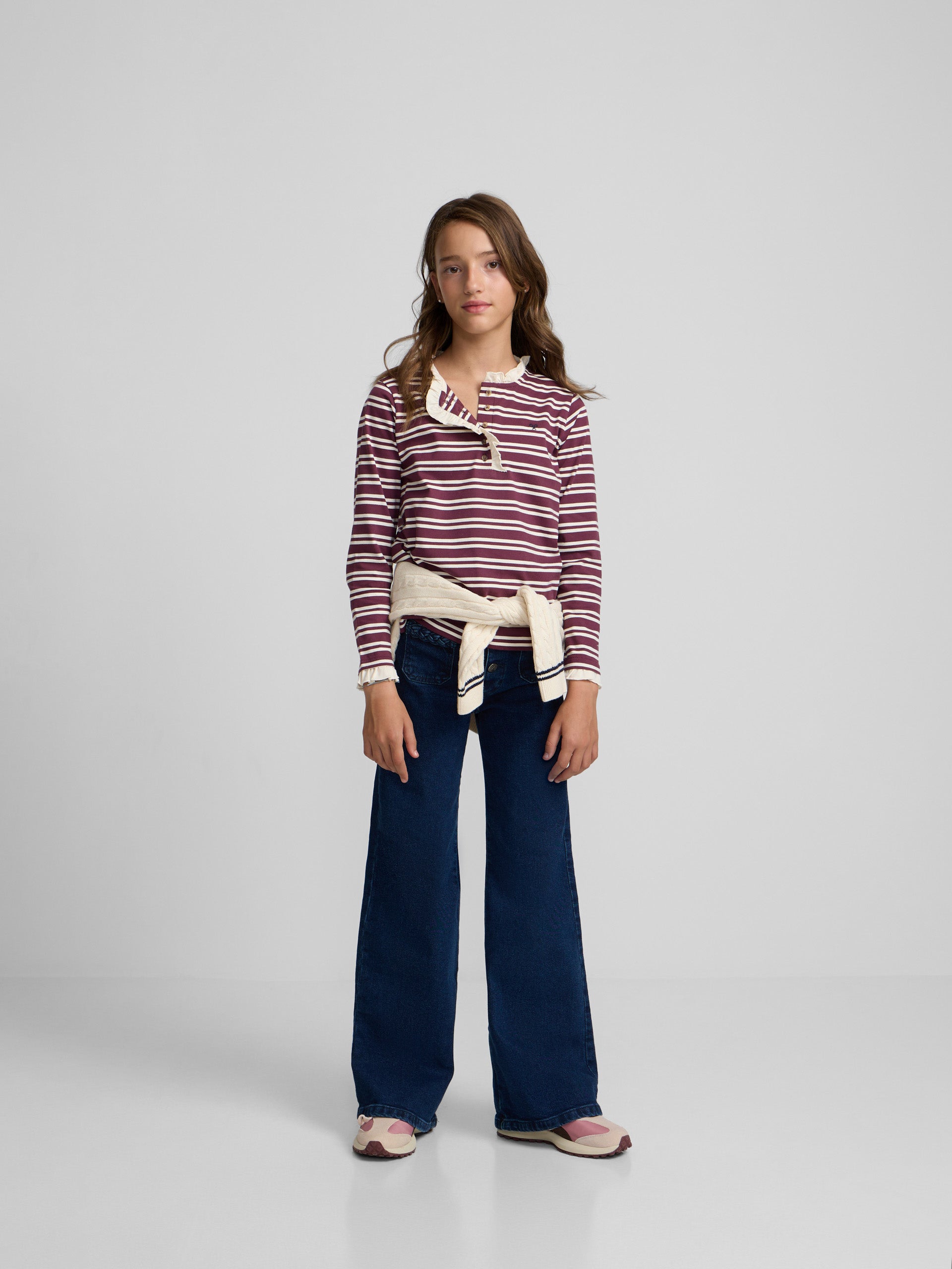 T-shirt fille col volant rayé bordeaux et écru