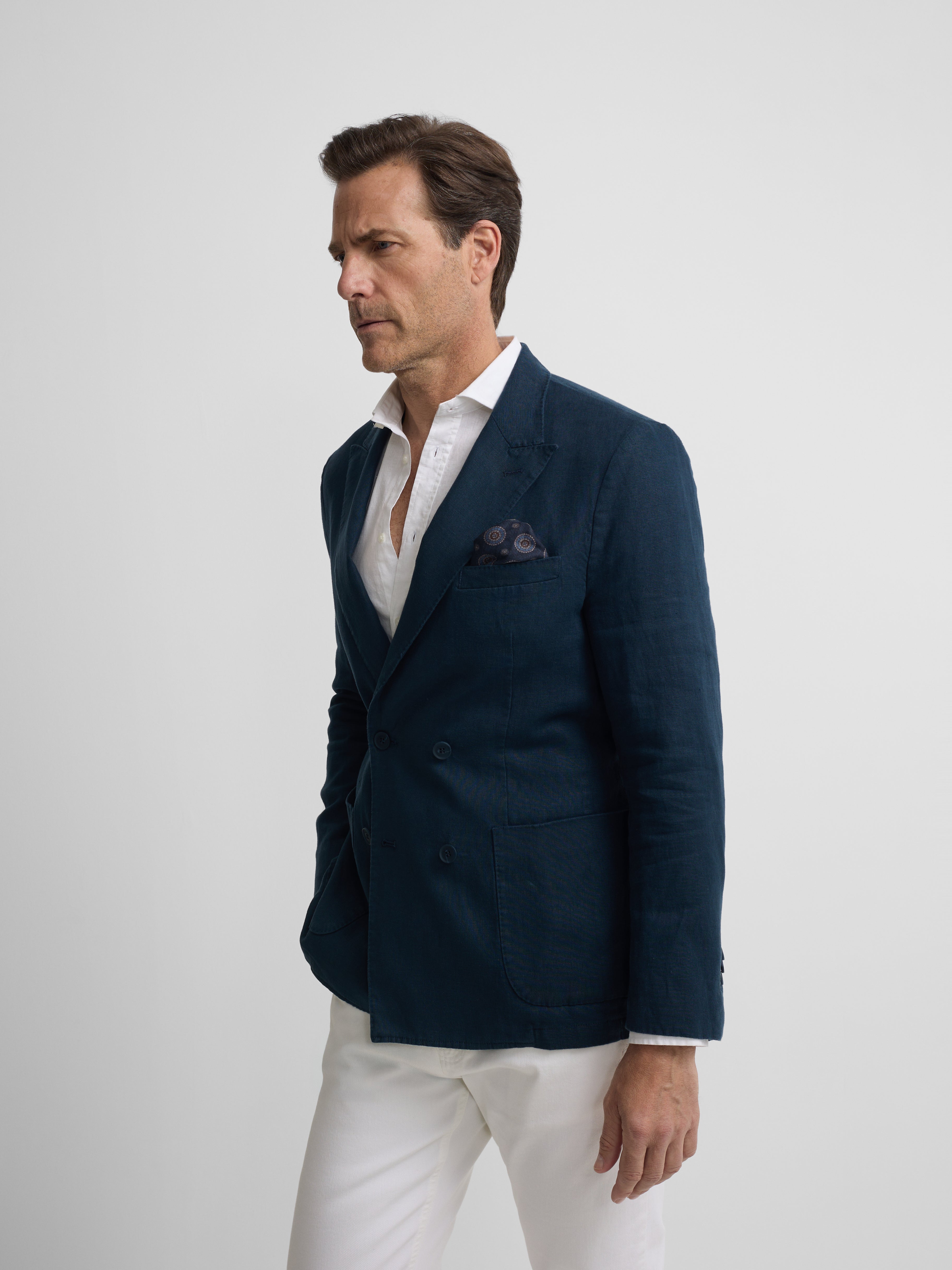 Navy blue comfort double-breasted blazer