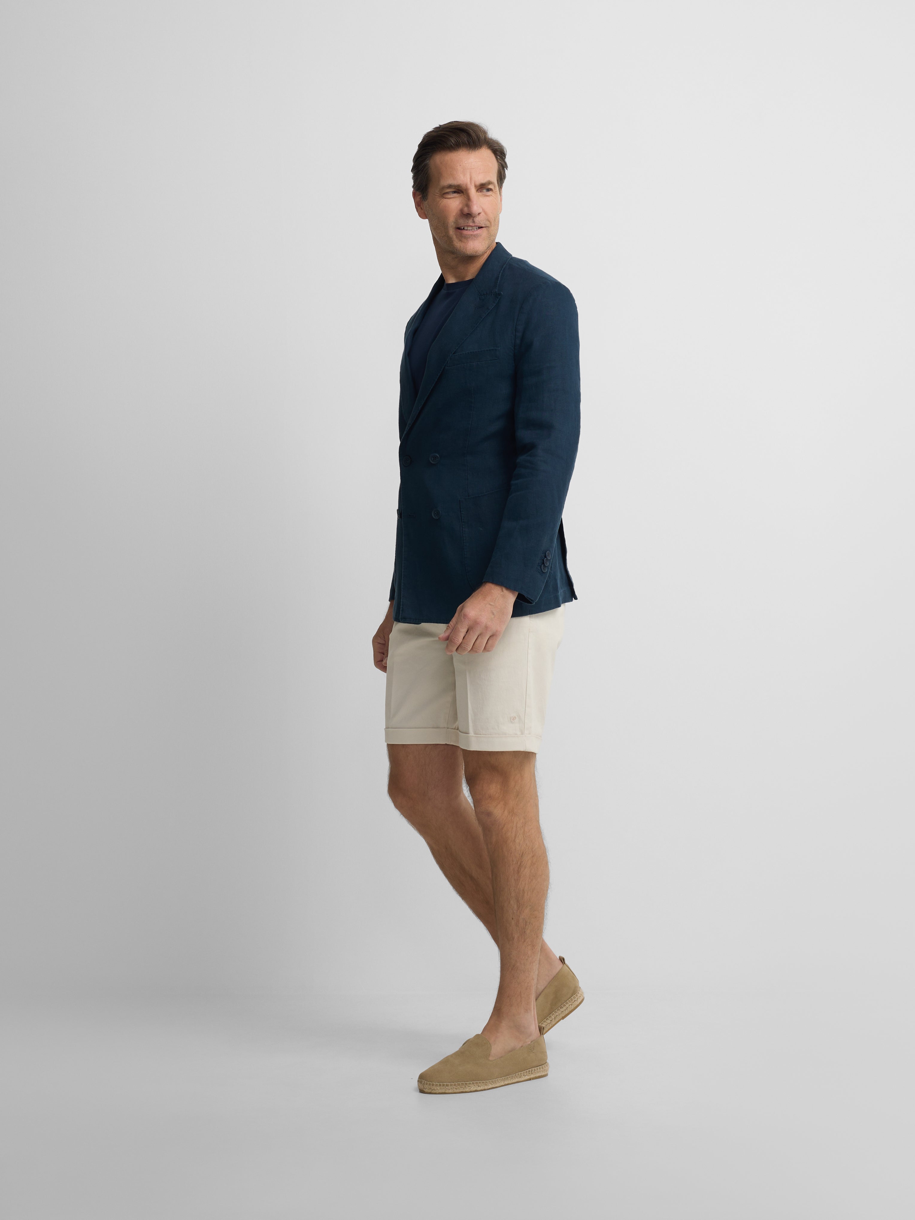 Navy blue comfort double-breasted blazer