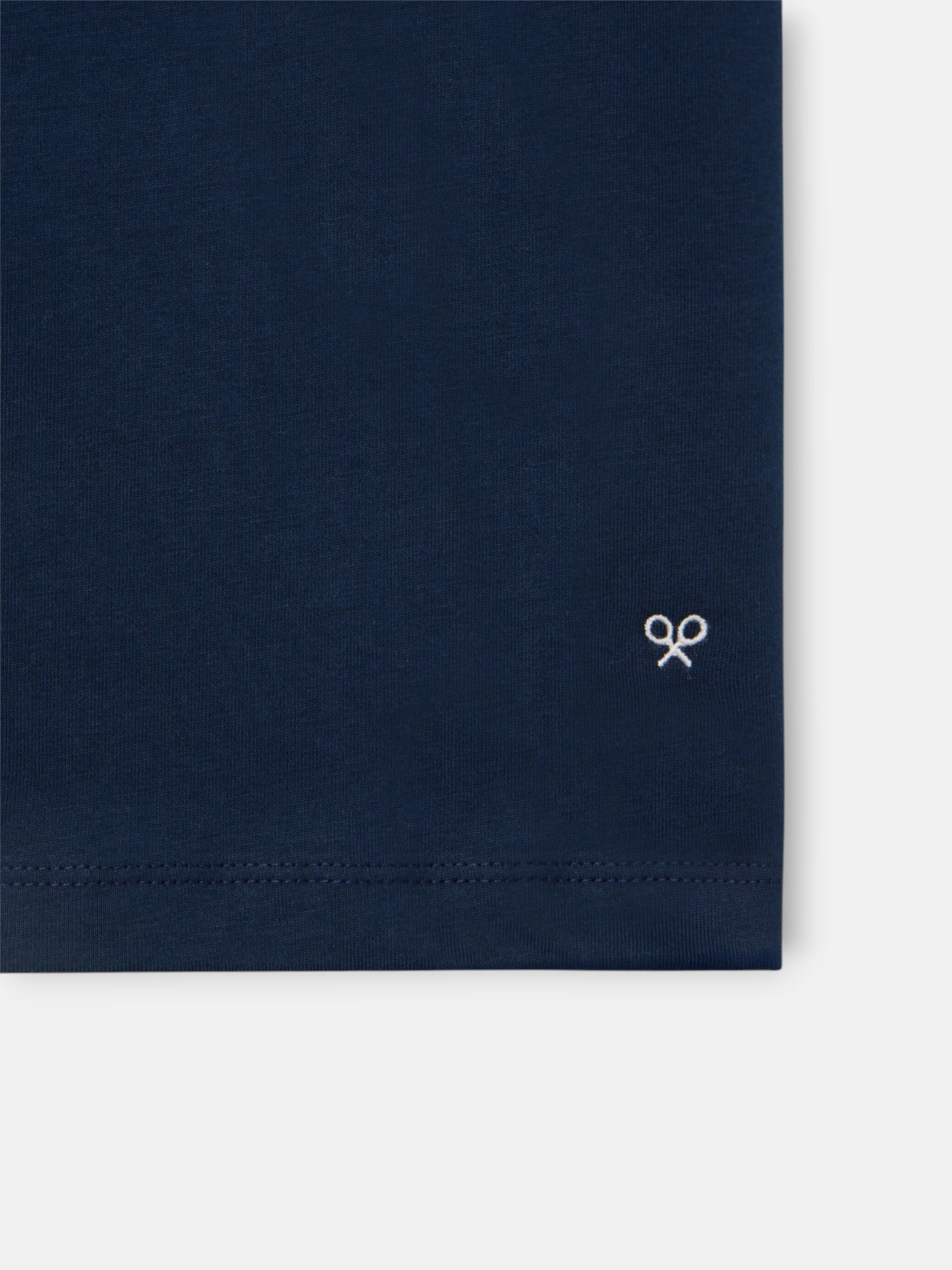 Classic navy blue label t-shirt