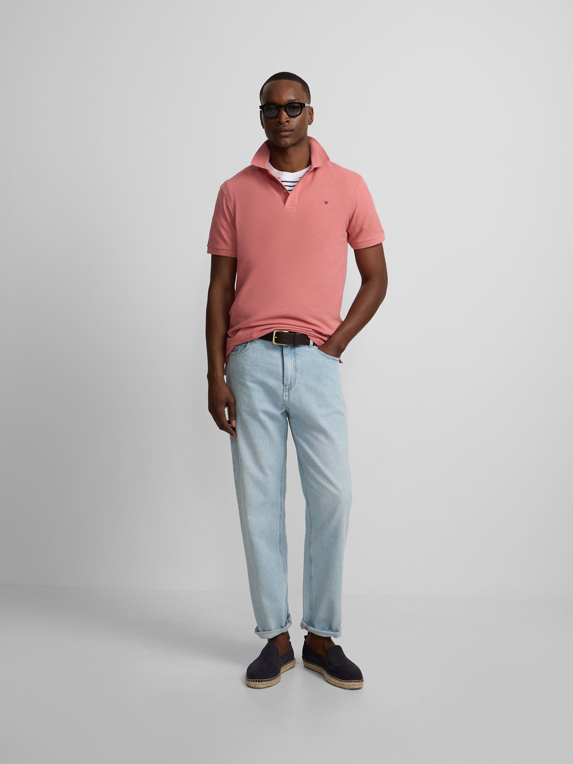 Polo clássico liso coral