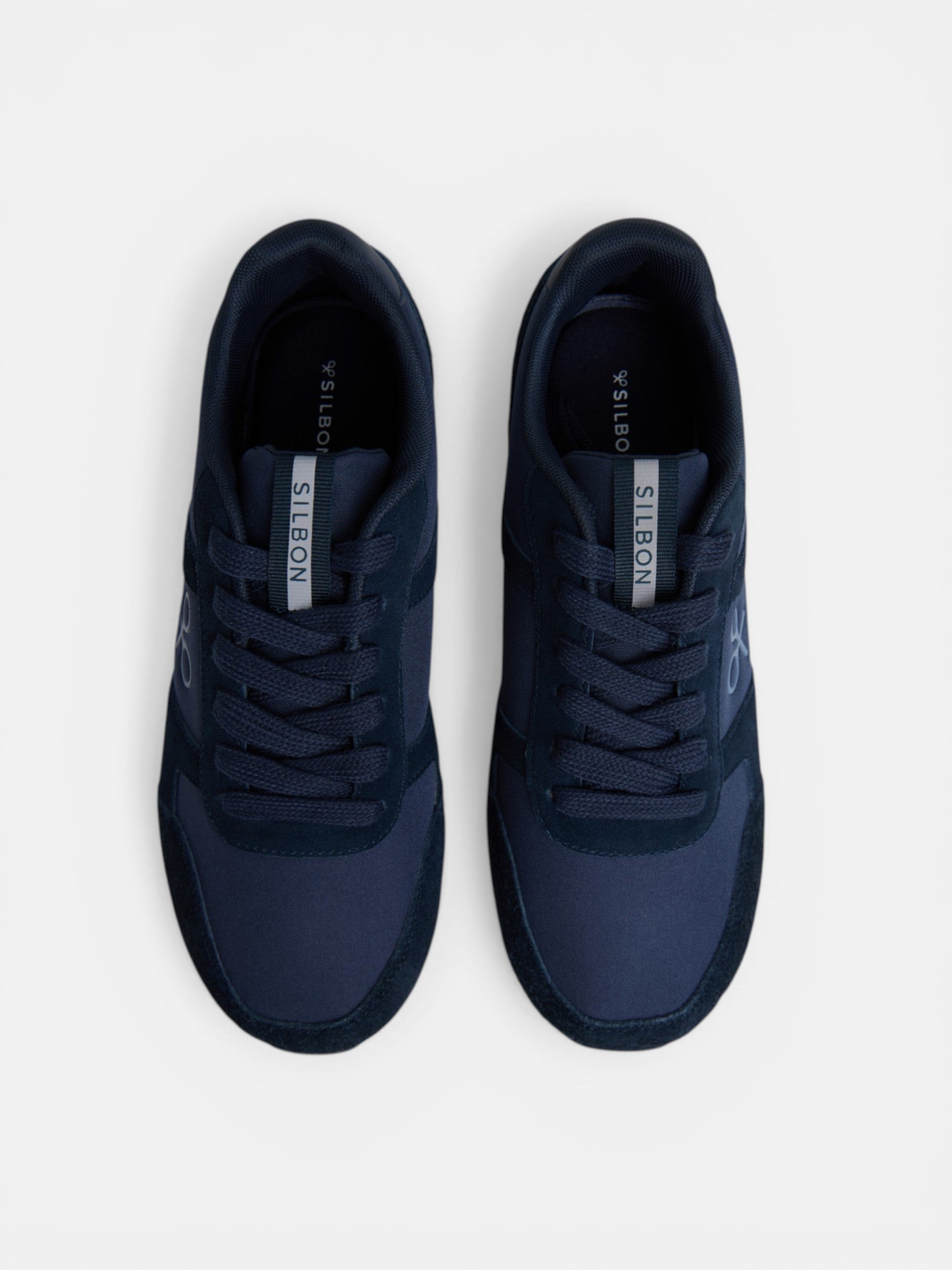 Baskets style urbain bleu marine