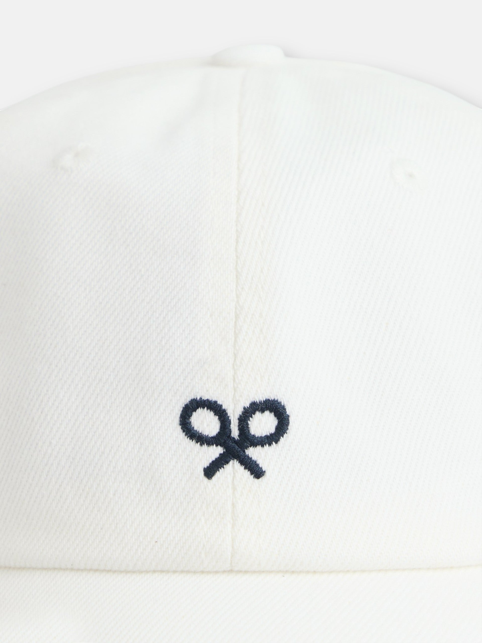 Light beige classic cap