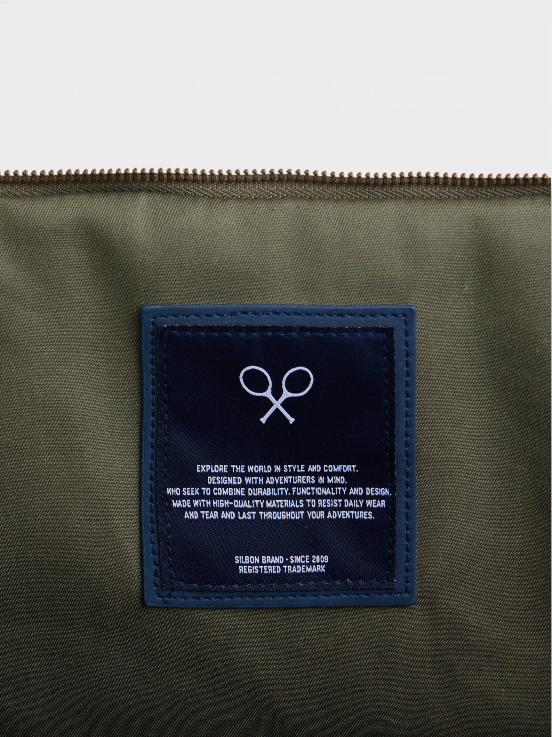 Bolsa de viaje detalle piel verde