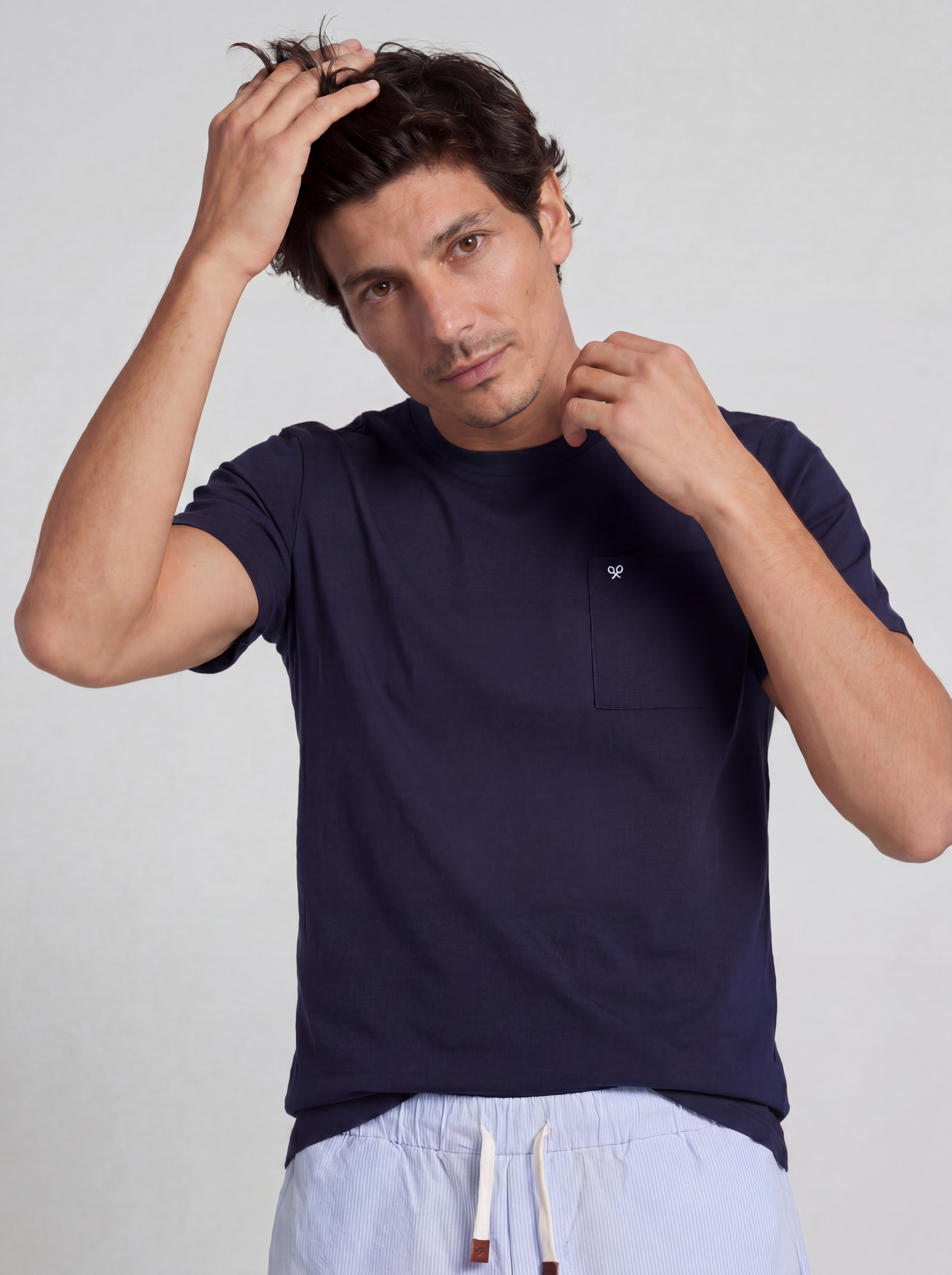 Pijama corto bolsillo rayas azul marino