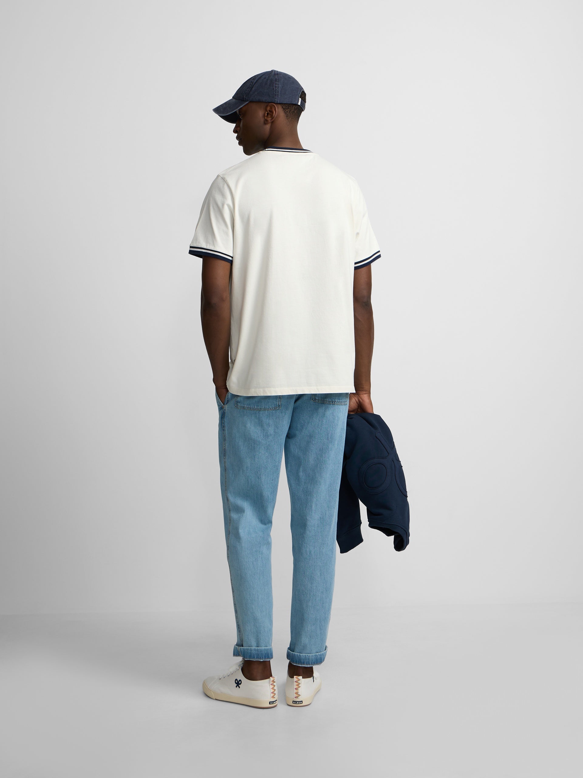 Camiseta good habits crema azul marino