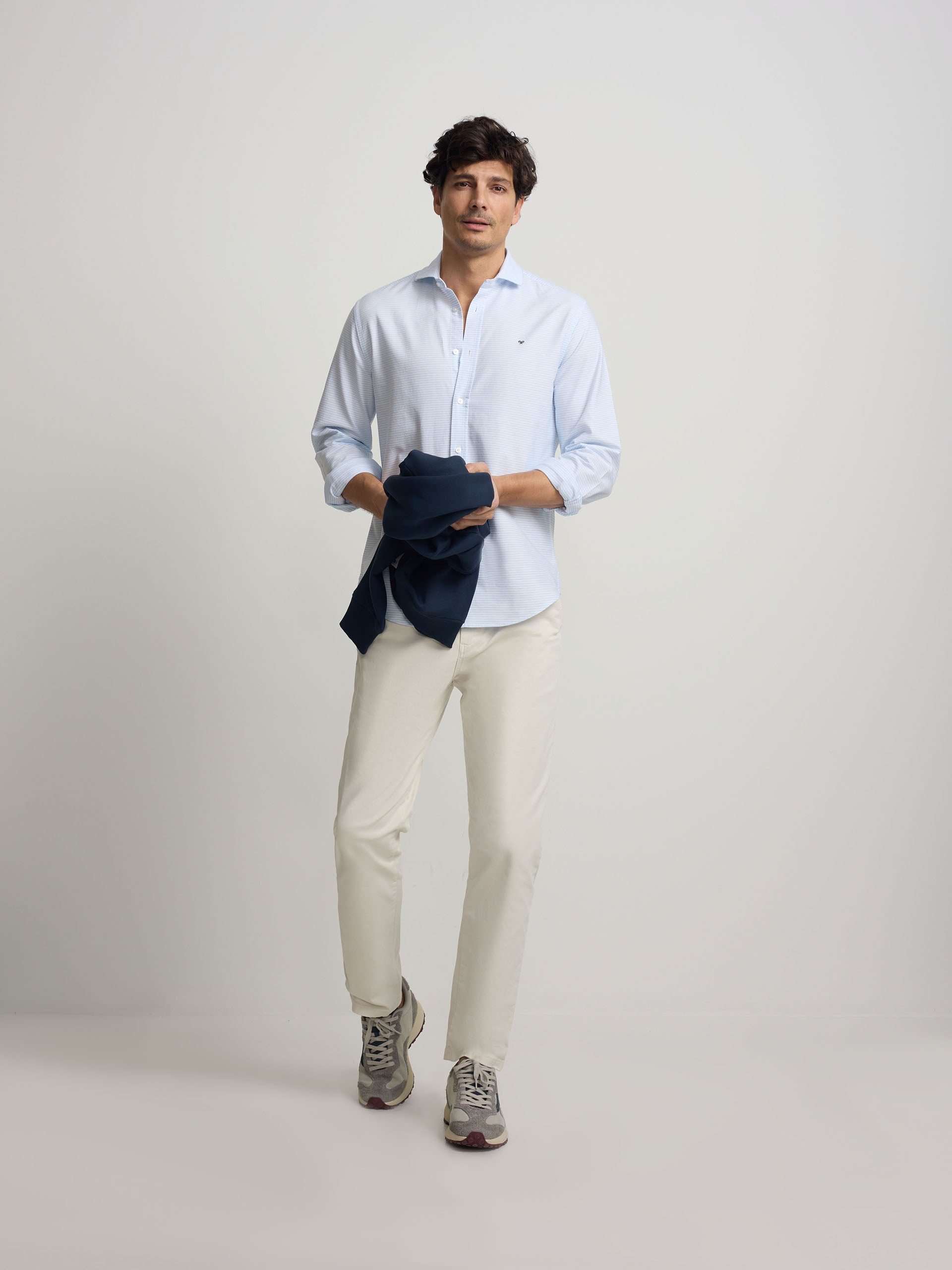 Camisa sport oxford rayas horizontales celeste