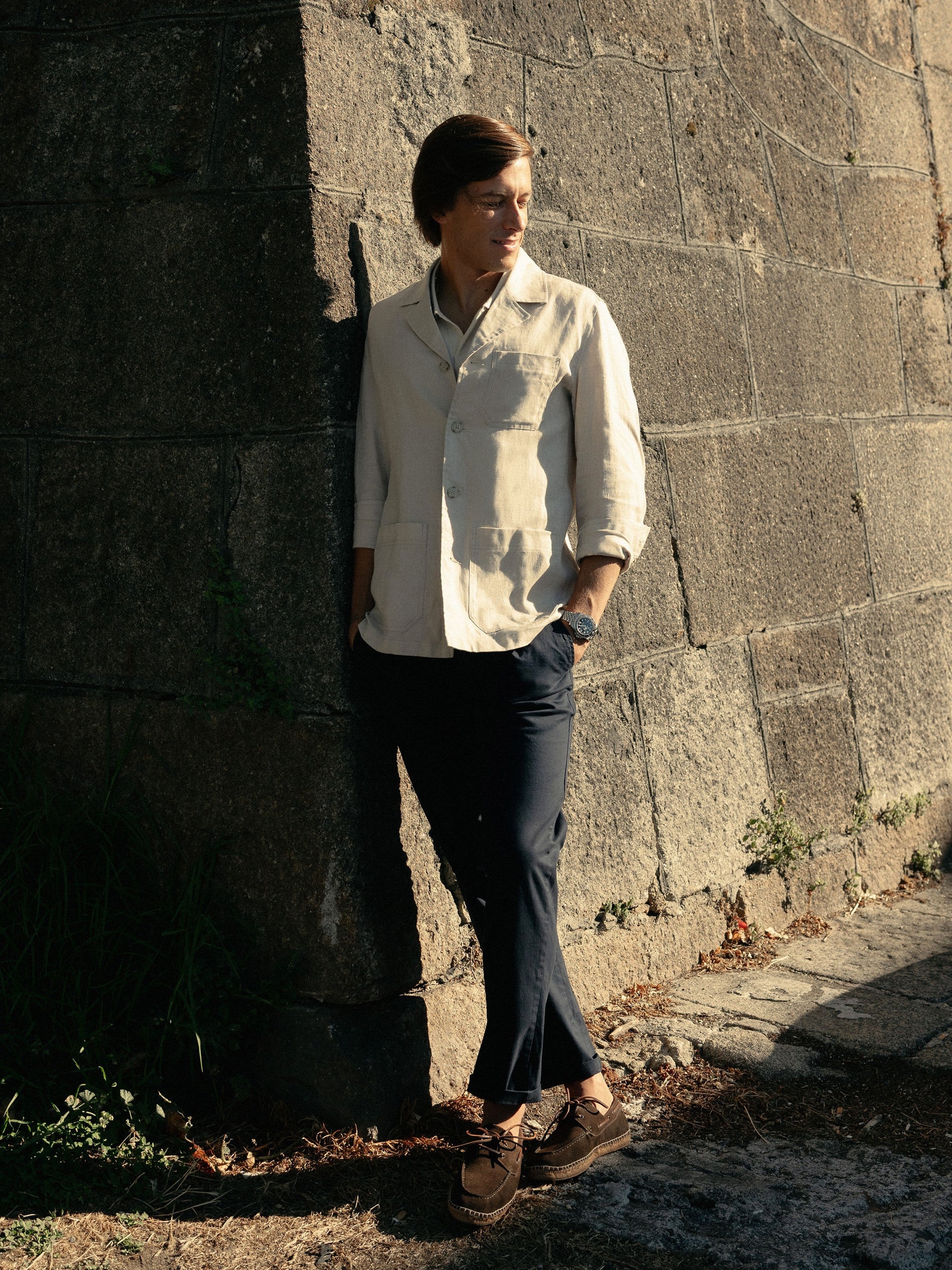 Navy blue pleated sport chino trousers