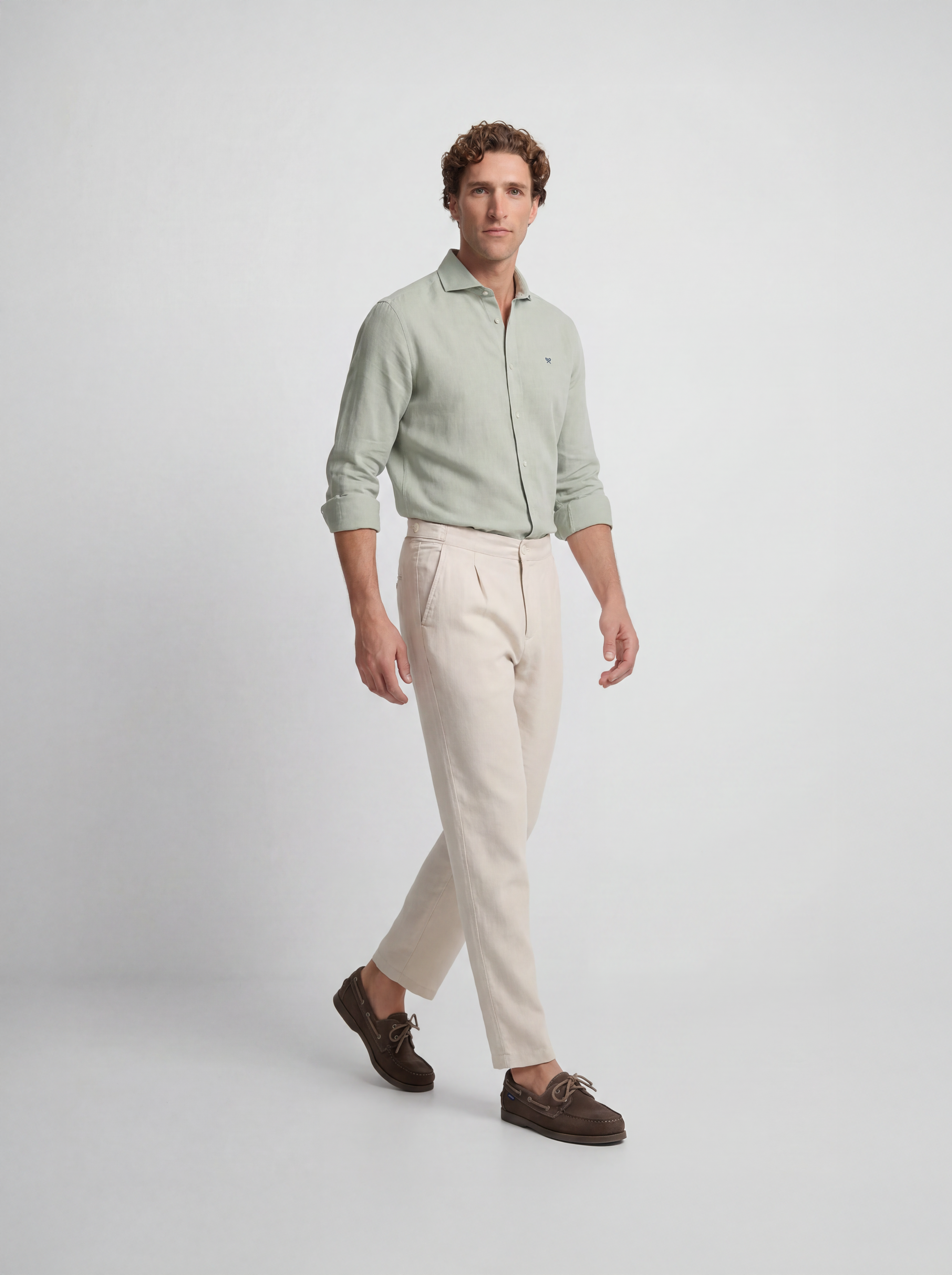 Pantalon de sport à pinces en lin beige