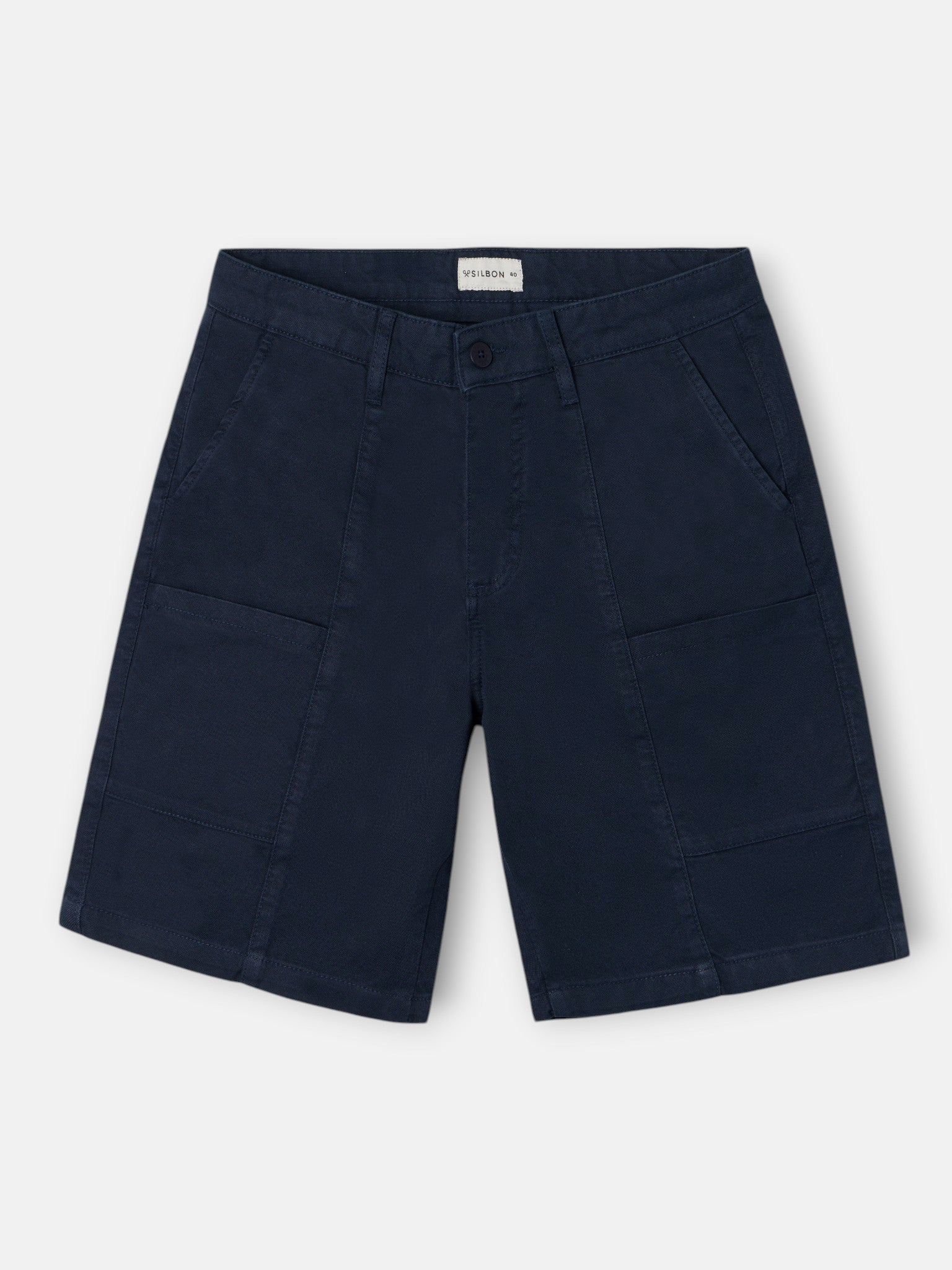 Navy blue pocket Bermuda shorts
