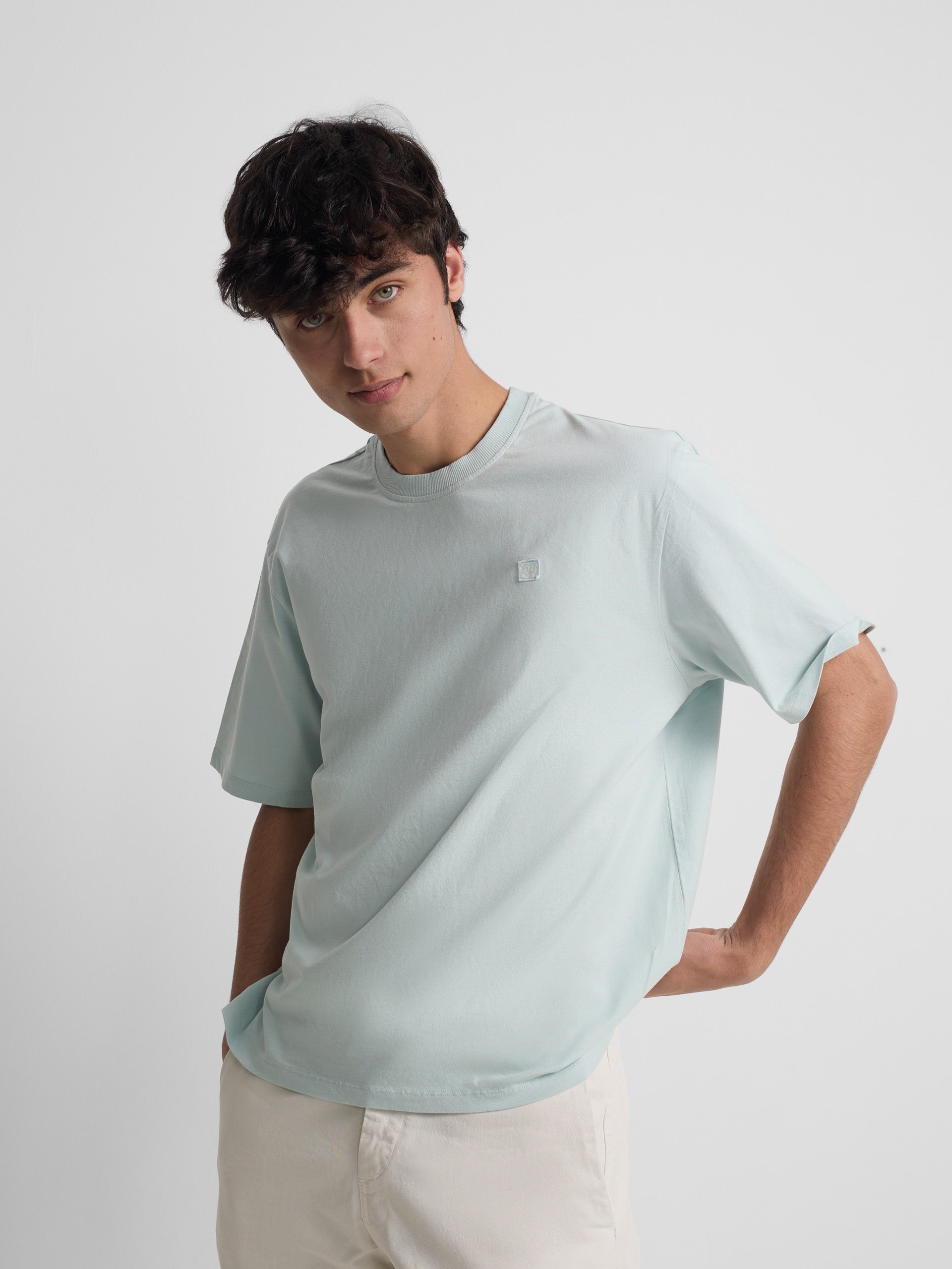 Special fit T-shirt with mini logo patch in aquamarine