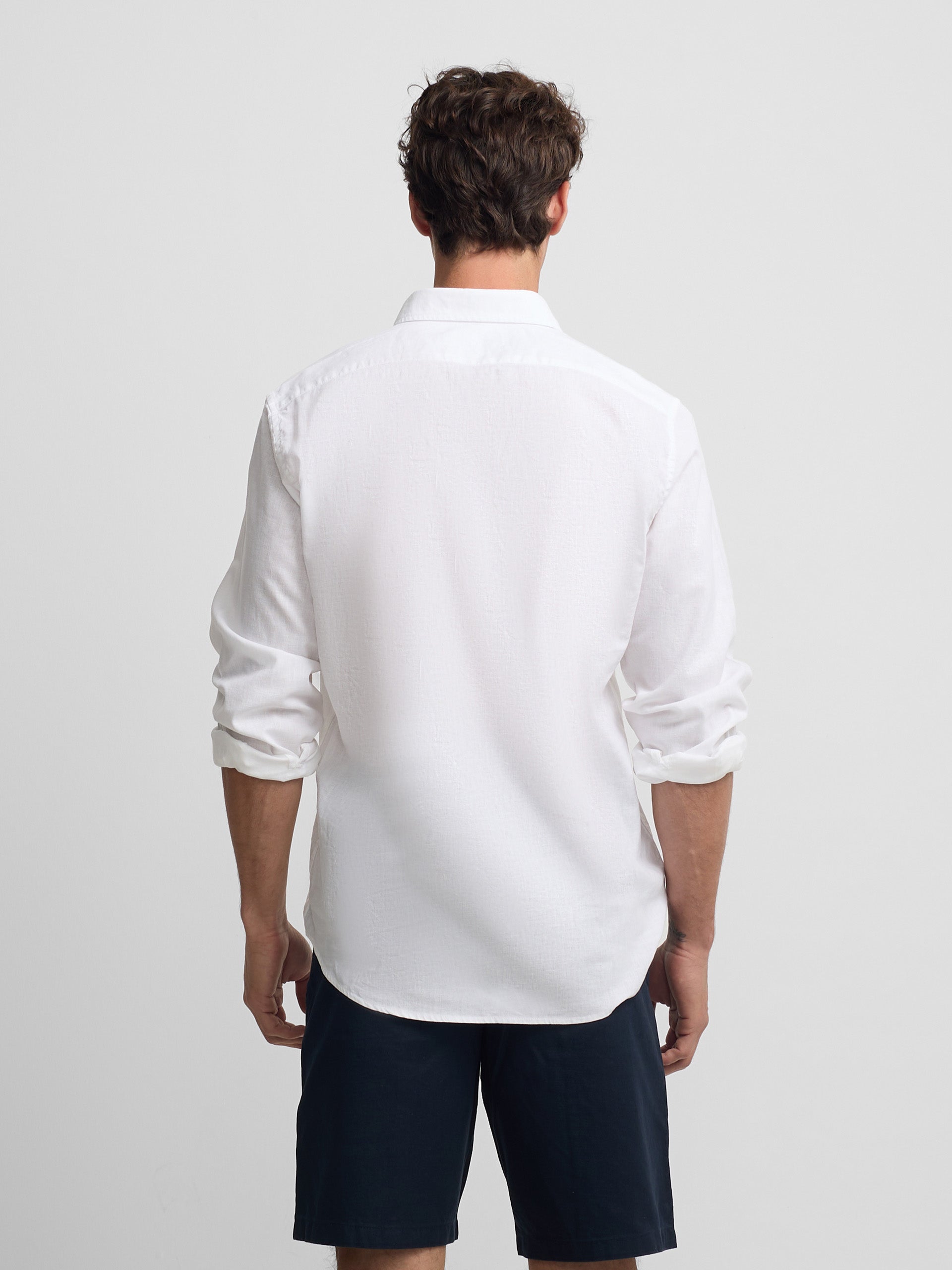 Chemise sport en lin blanche