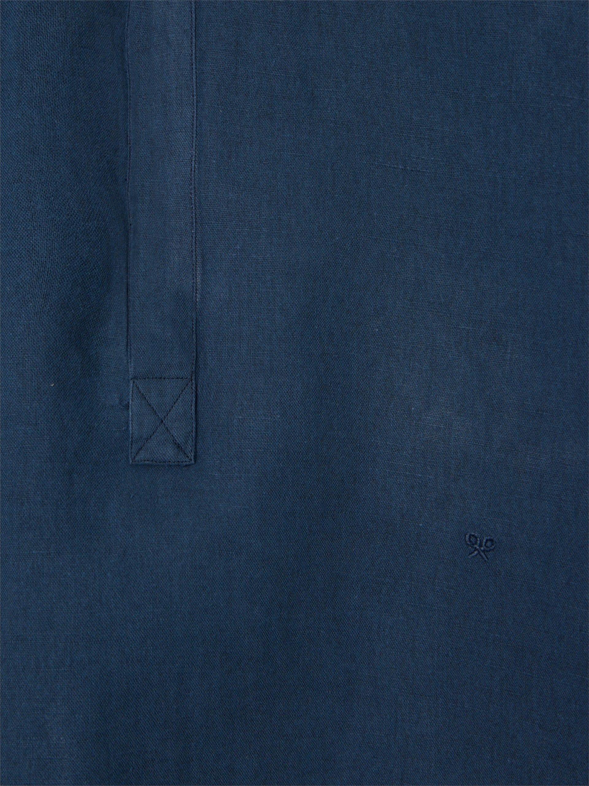 Camisa de linho lisa azul-marinho