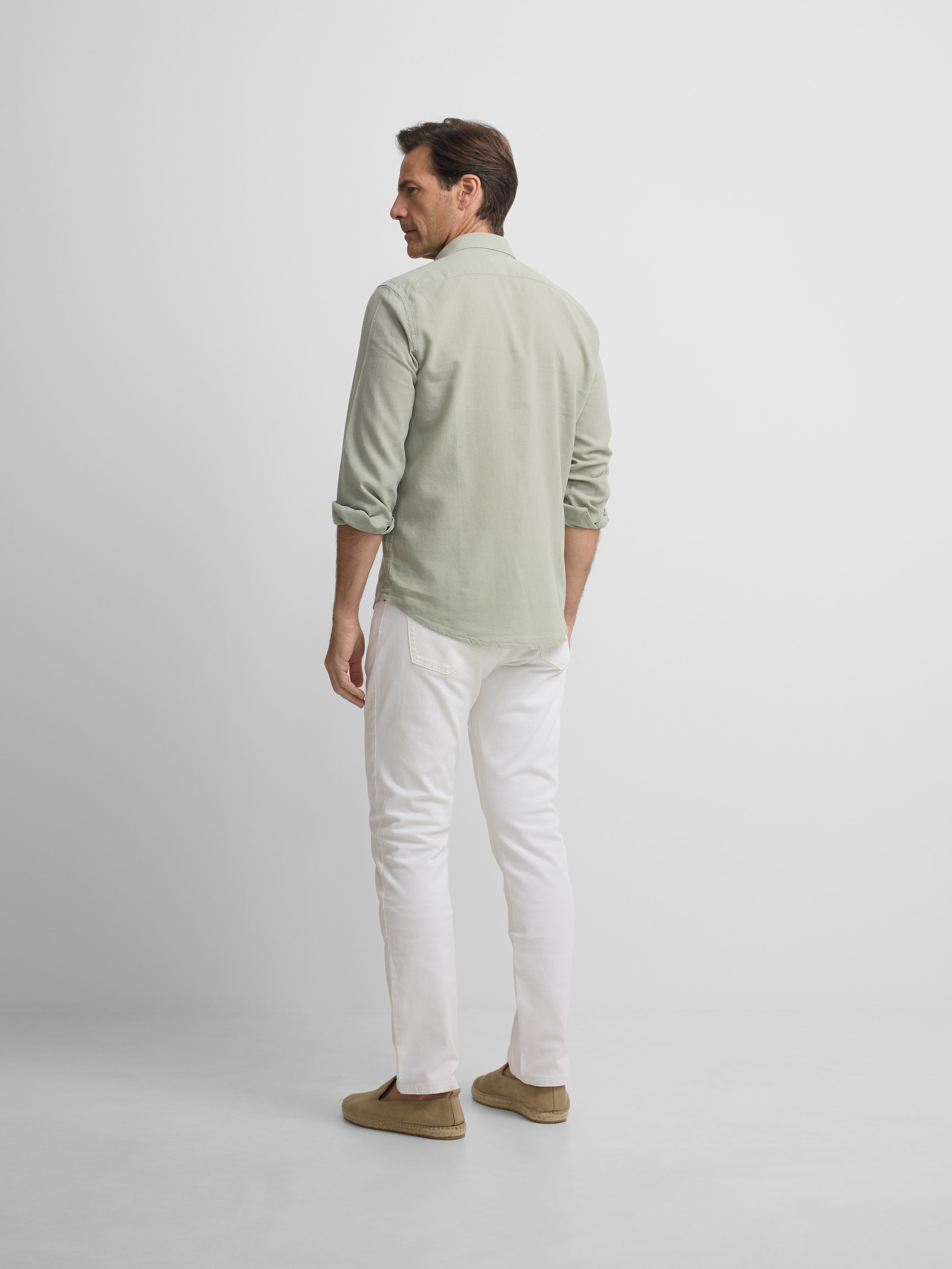 Medium green linen sport shirt