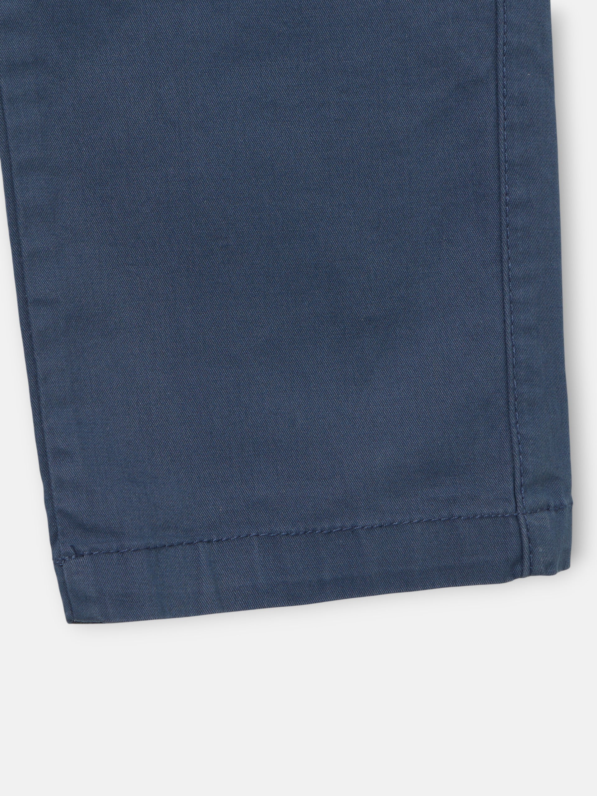 Pantalon sport jogger cargo azul indigo