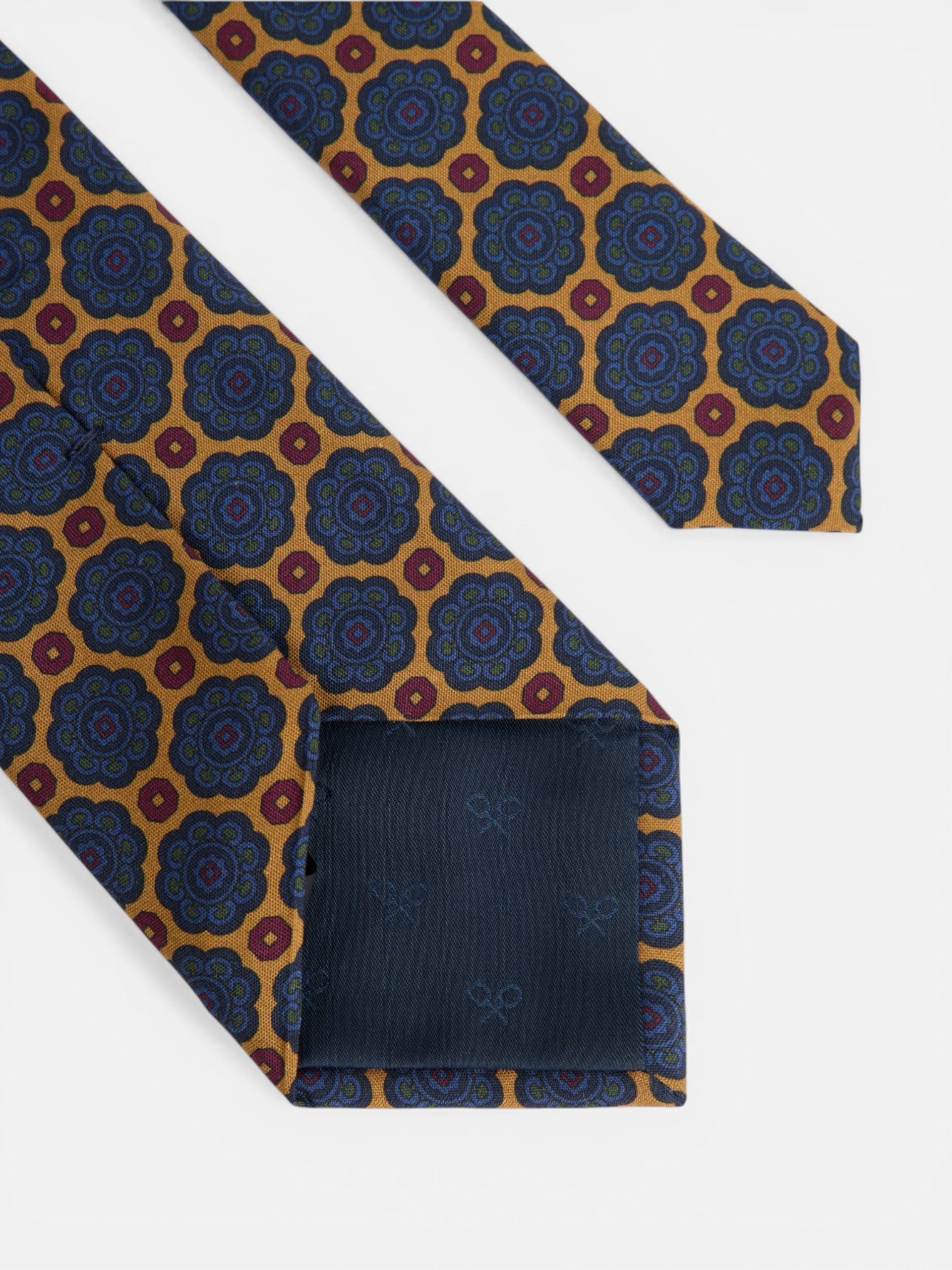 Cravate en soie motif géométrique fleur jaune