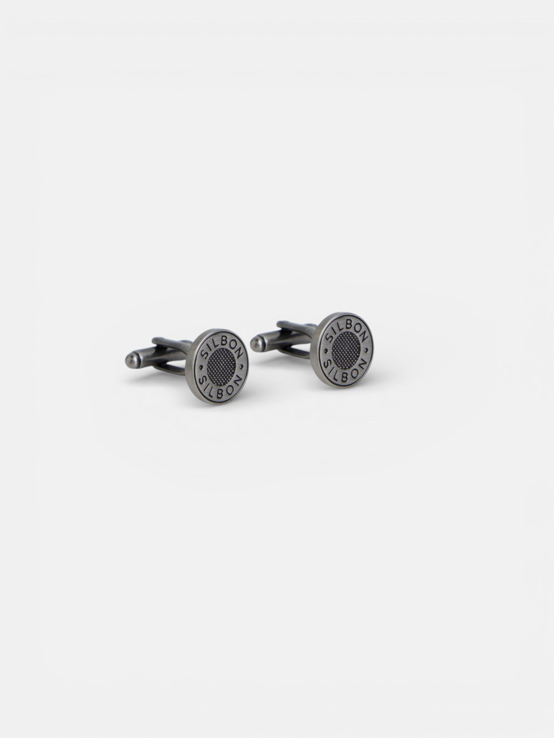 Round Silbon cufflink in aged silver