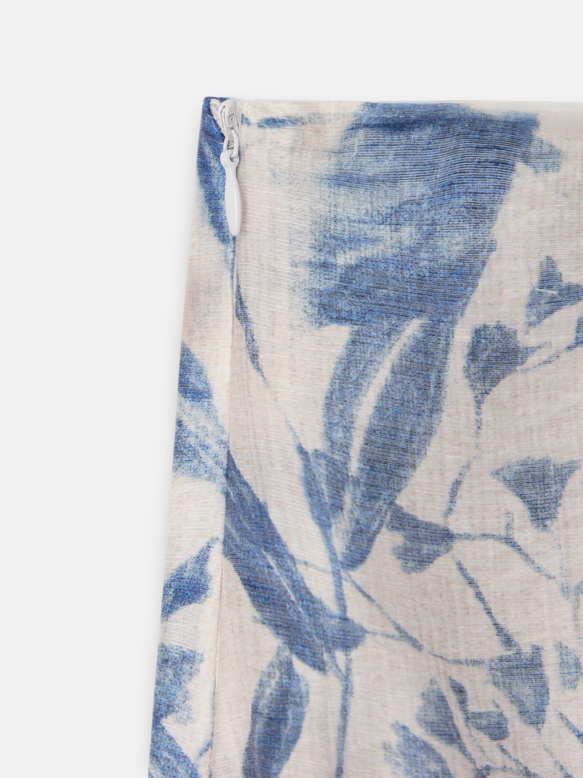 Blue floral print skirt