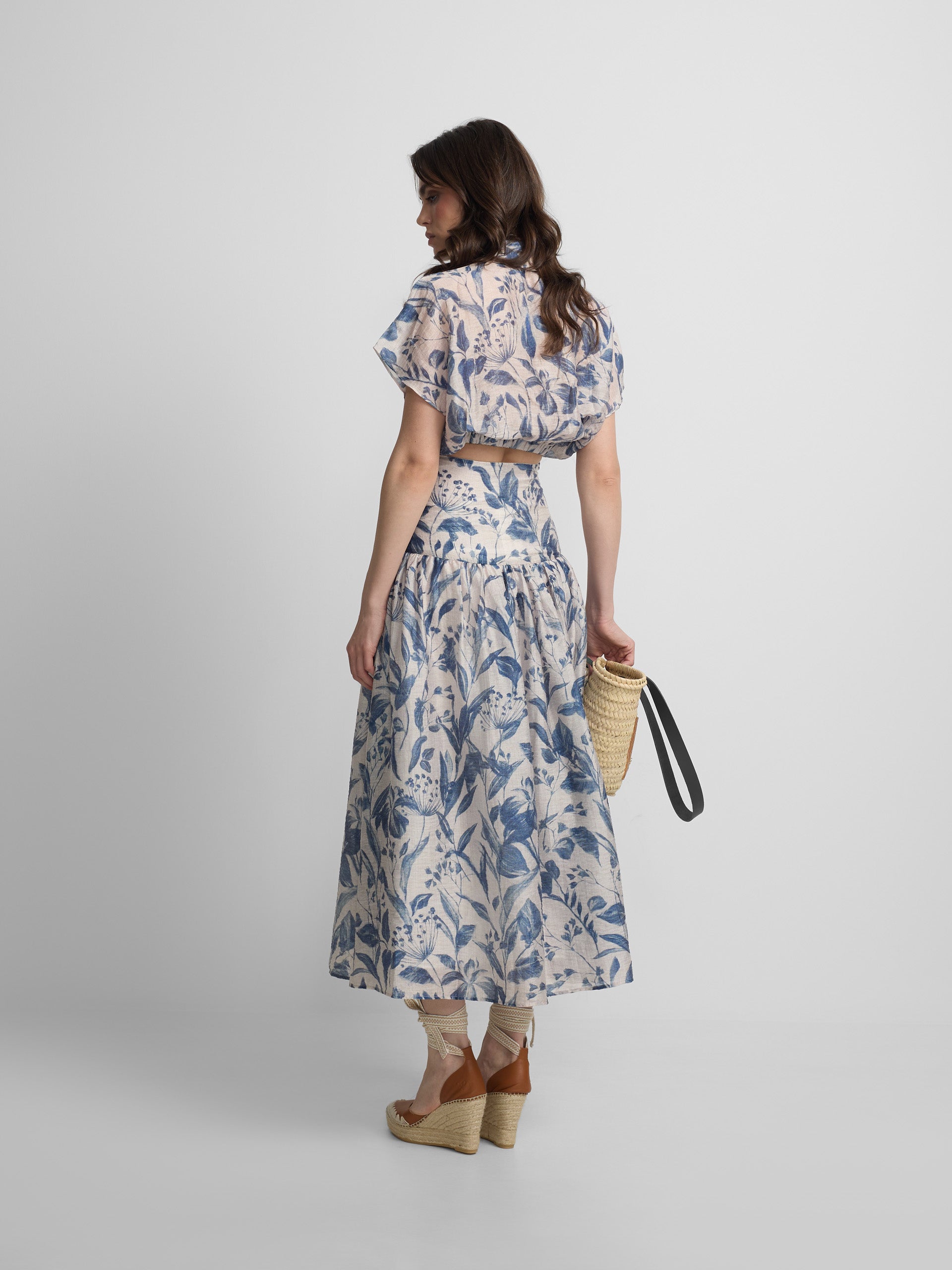 Blue floral print skirt