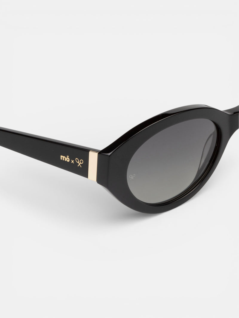 MOXSILBON Adira Black Sunglasses